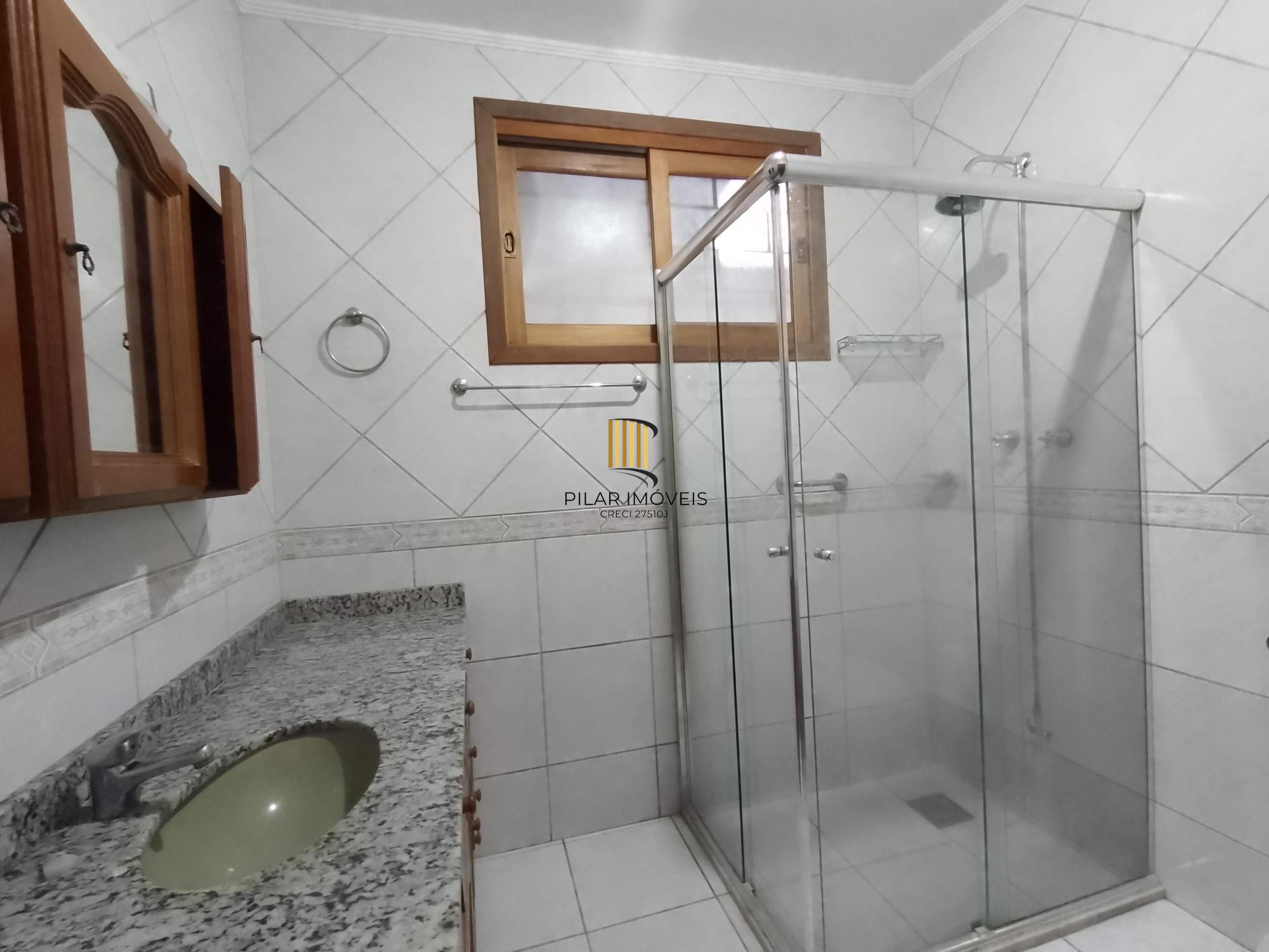 Casa ampla 3 dormitórios no Jartim Itu