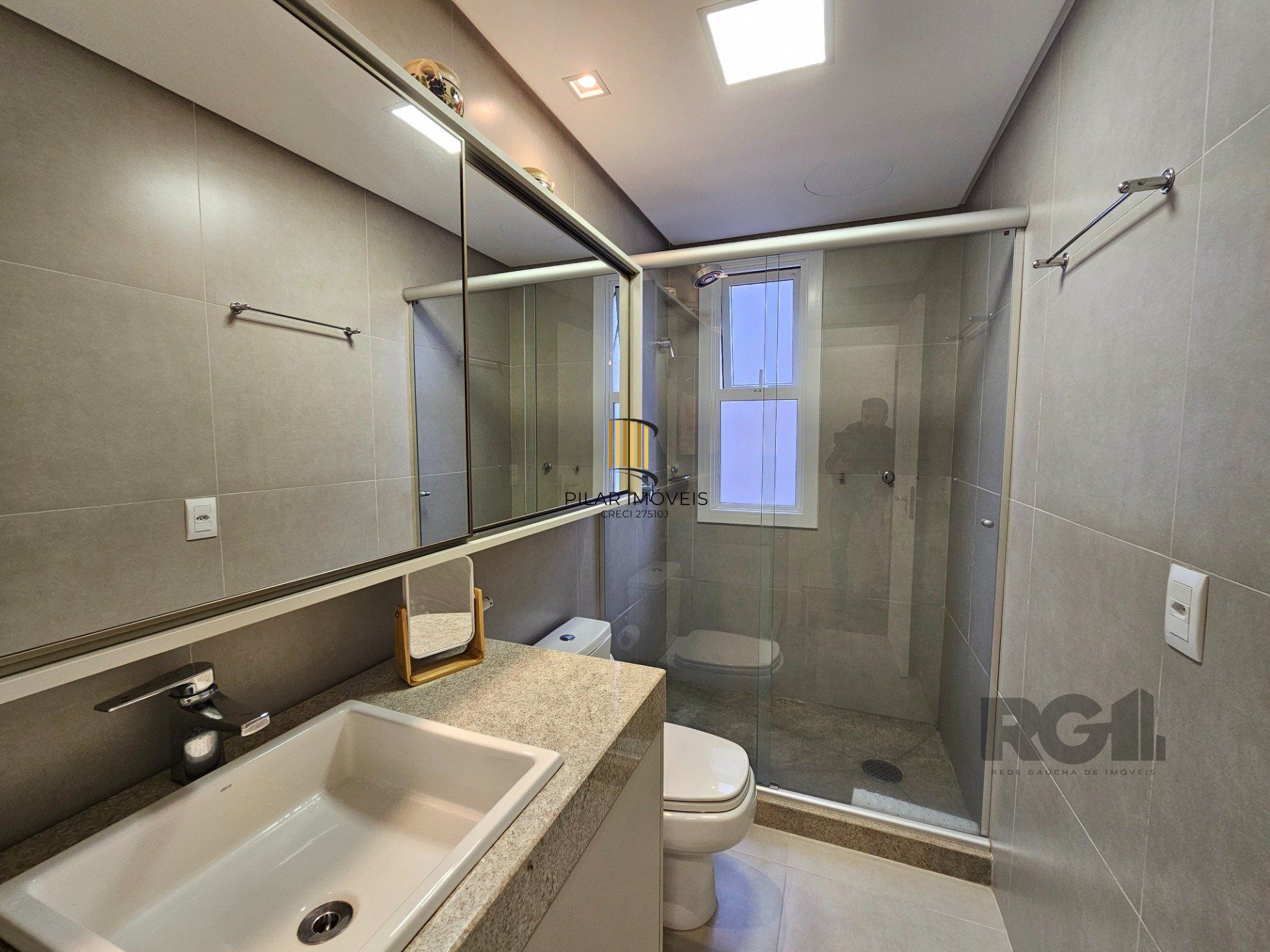 Apartamento 2 dormitórios no bairro Petrópolis