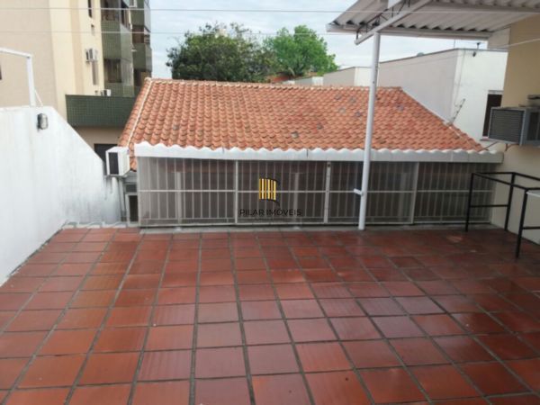 Casa para Venda - 435.6m², 2 dormitórios, 3 vagas - Cristo Redentor