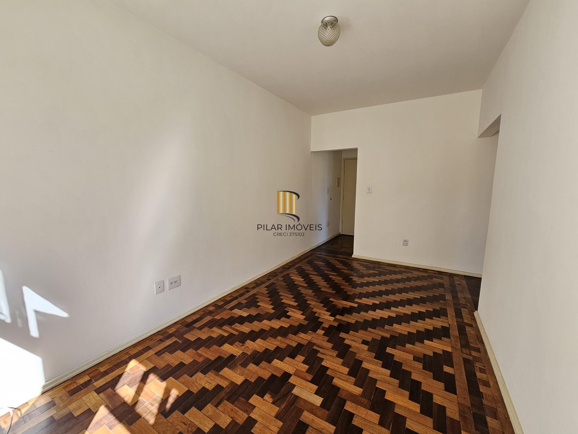 MENINO DEUS | 1 DORM ENSOLARADO