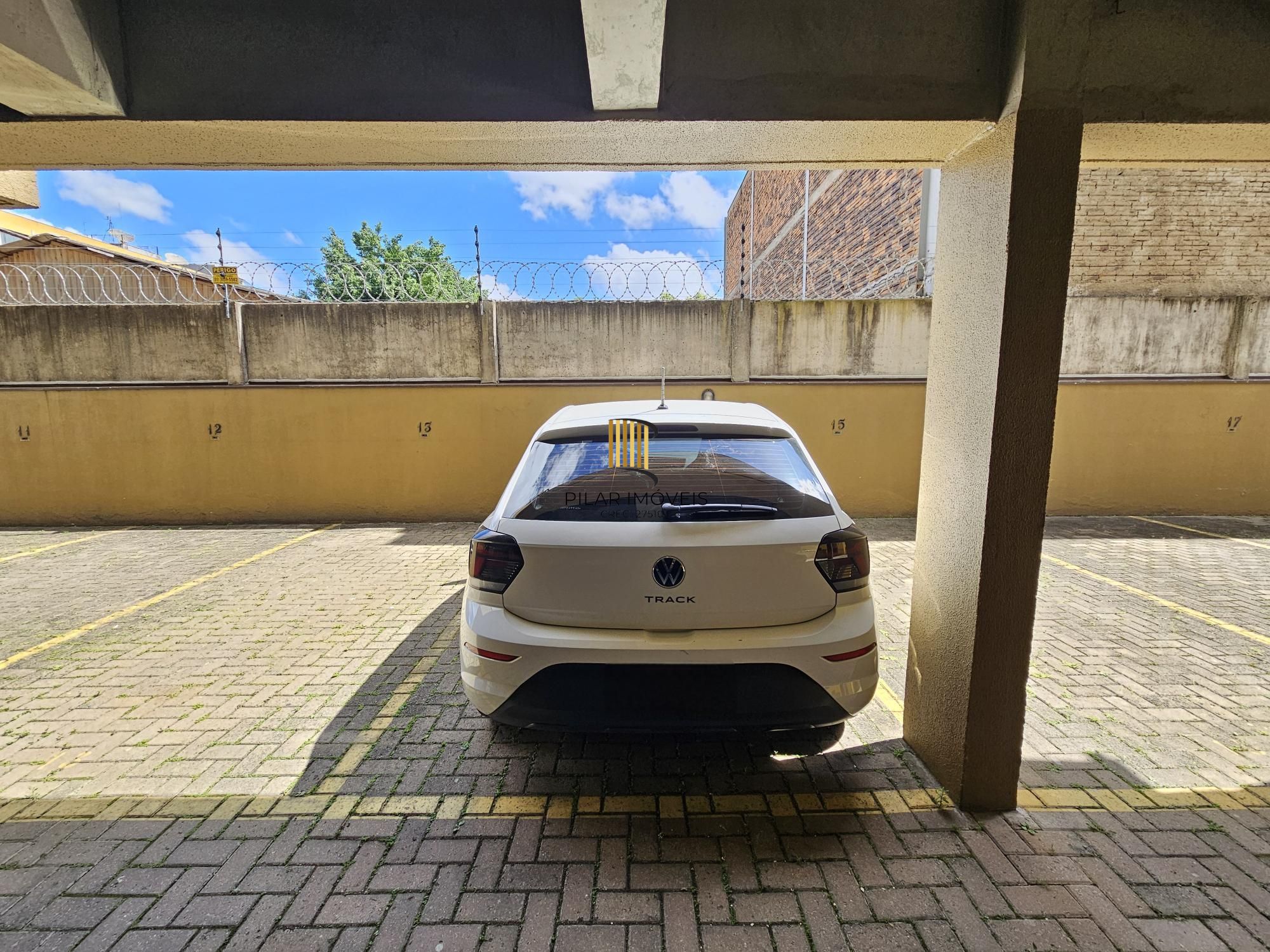 Apartamento 2 dormitórios com vaga e elevador no São Geraldo