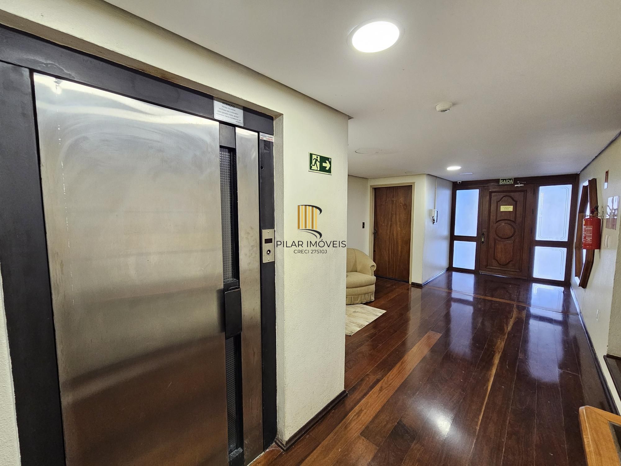 Cobertura 1 dormitório no bairro Petrópolis