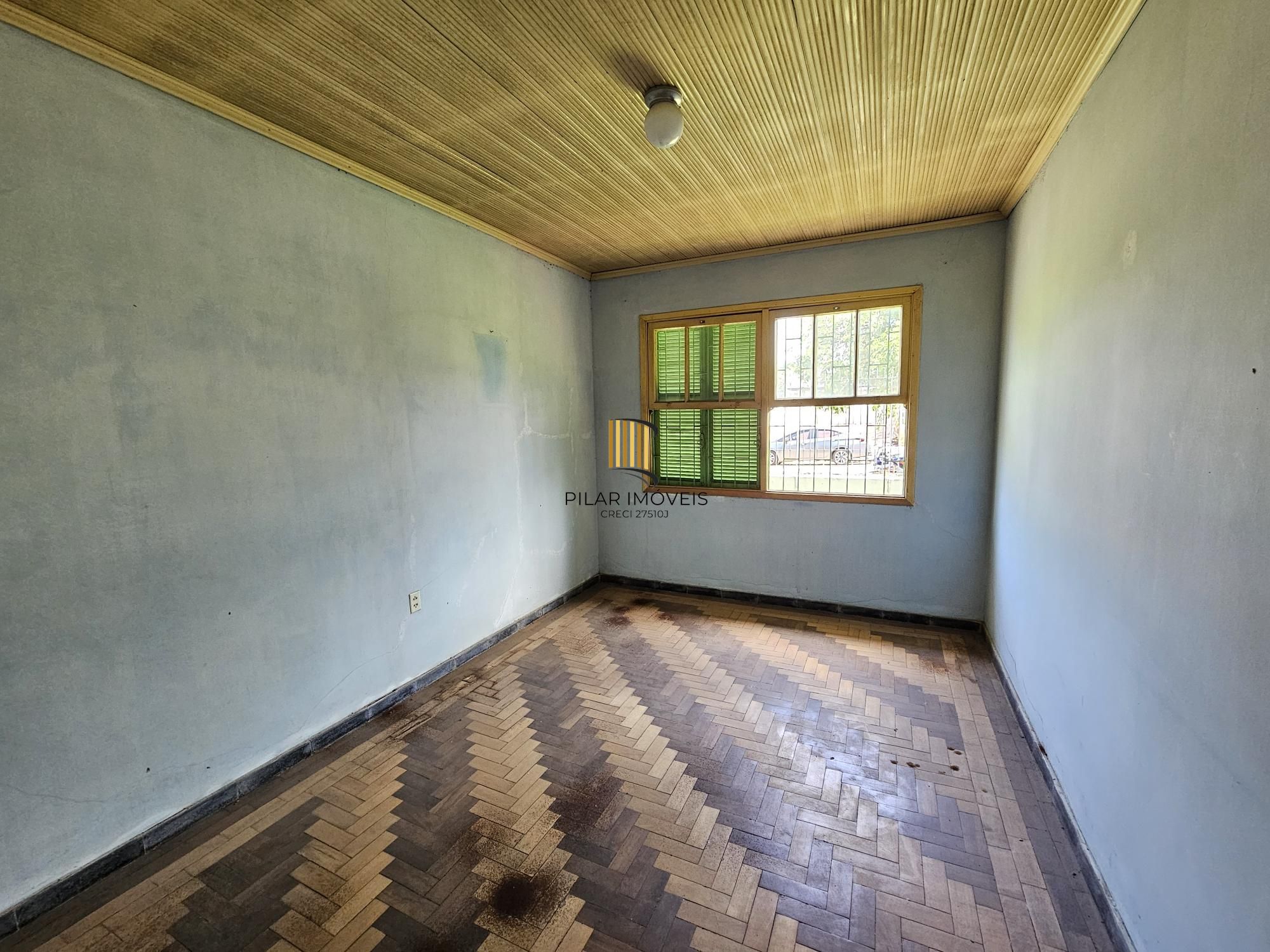 AMPLO TERRENO FRENTE NORTE NA MELHOR RUA DO BAIRRO TRISTEZA