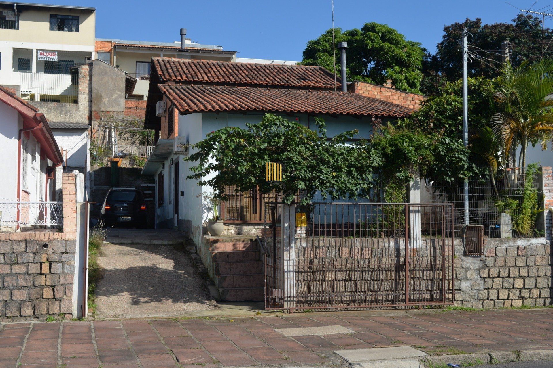 Sobrado para Venda - 168m², 4 dormitórios, 6 vagas - Jardim Sabará
