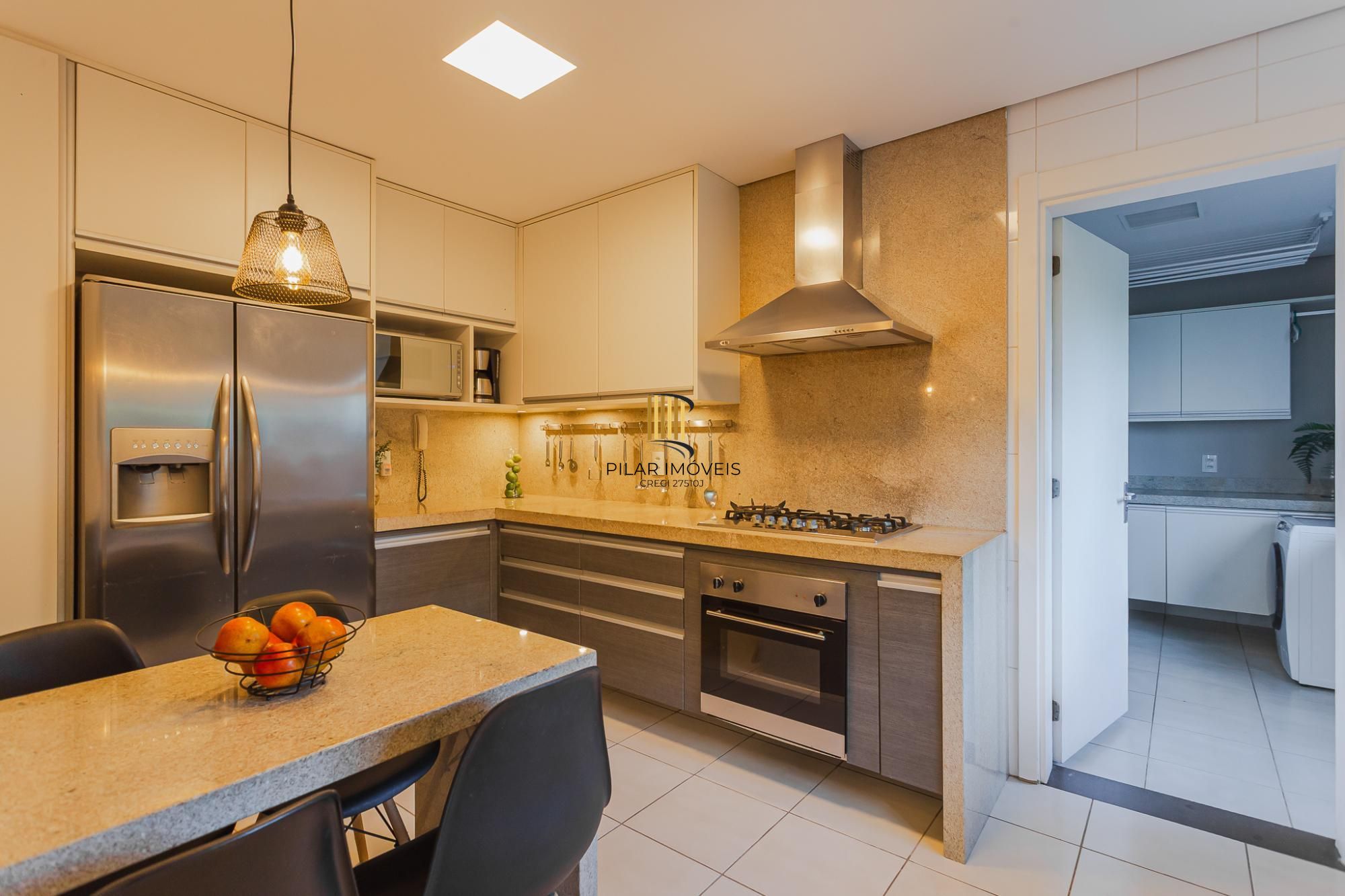 CONDOMINIO ATMOSFERA - CASA MOBILIADA DE 4 SUÍTES COM 4 VAGAS