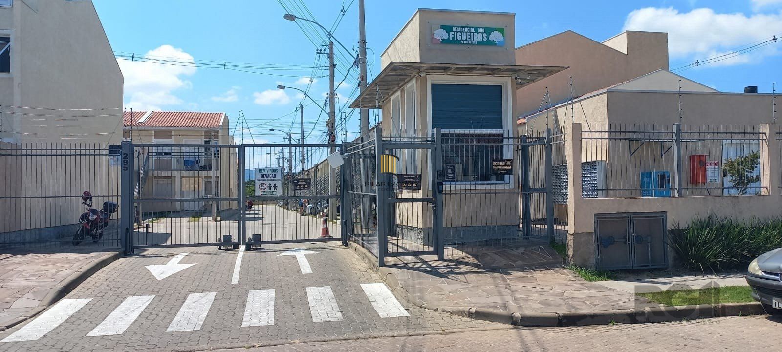 Casa de Condomínio 2 dormitórios no bairro Restinga - Pilar Imóveis