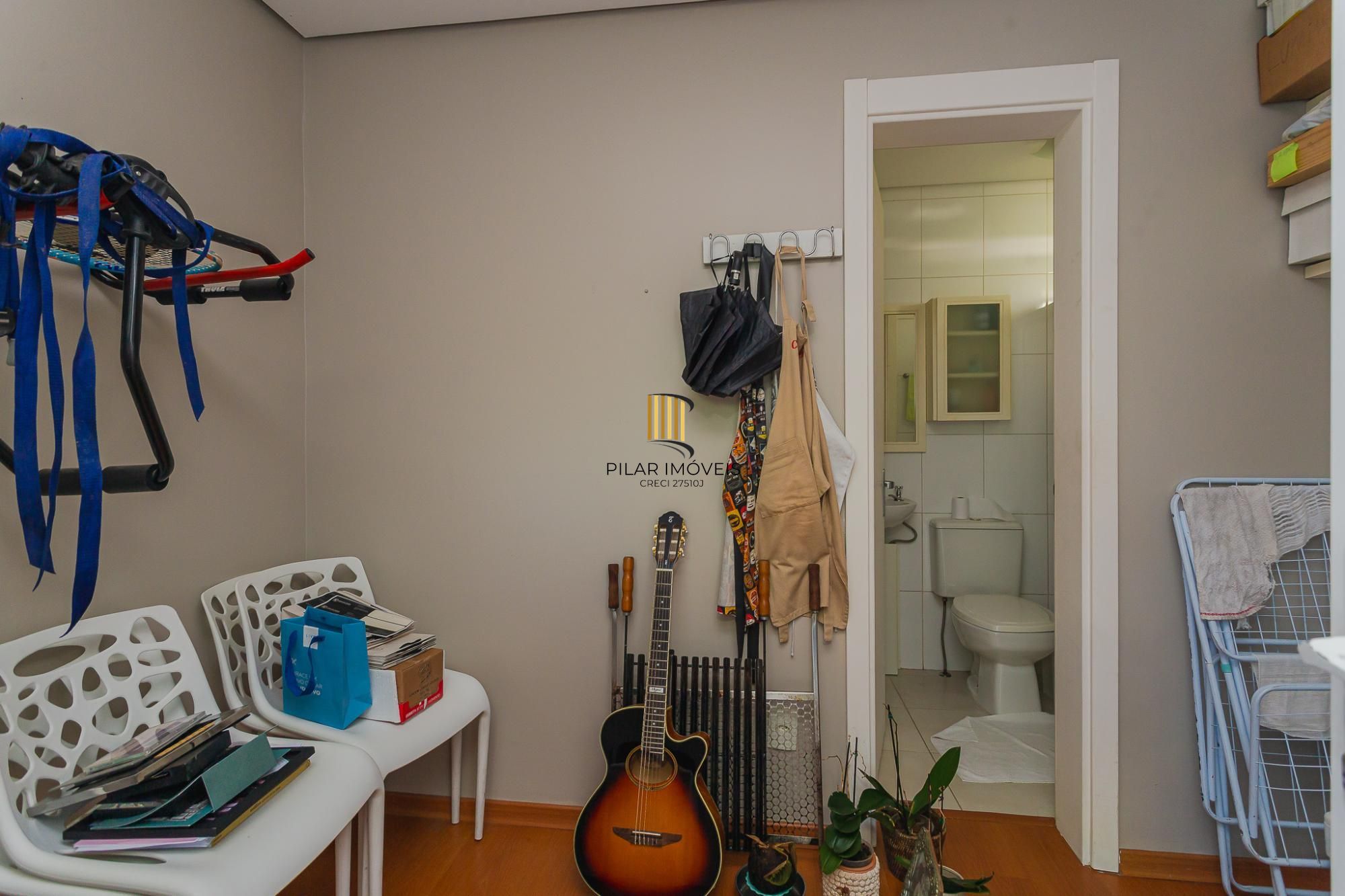CONDOMINIO ATMOSFERA - CASA MOBILIADA DE 4 SUÍTES COM 4 VAGAS