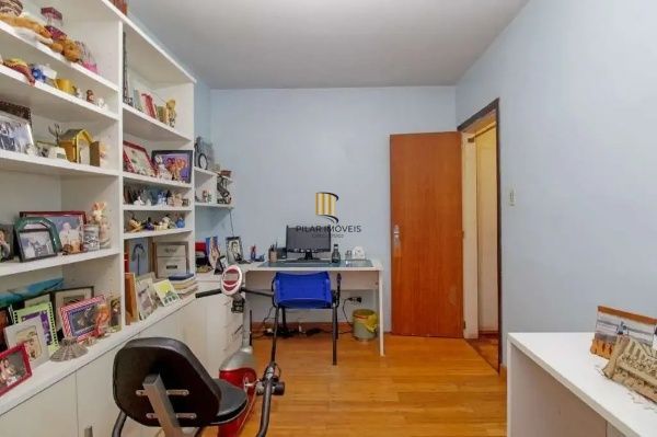 Casa 3 dormitórios ampla, perto da PUC