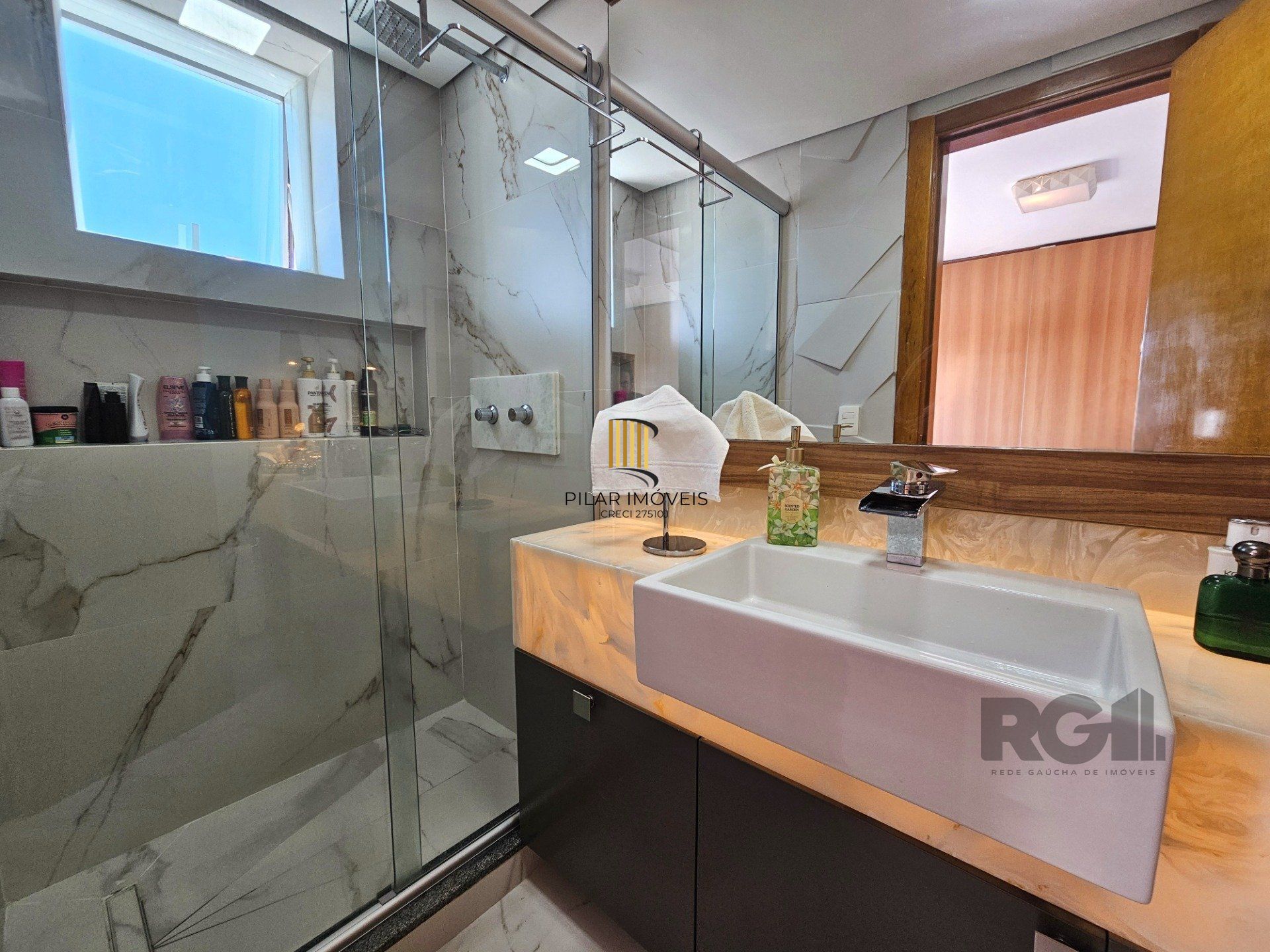 Apartamento 2 dormitórios no bairro Cidade Baixa