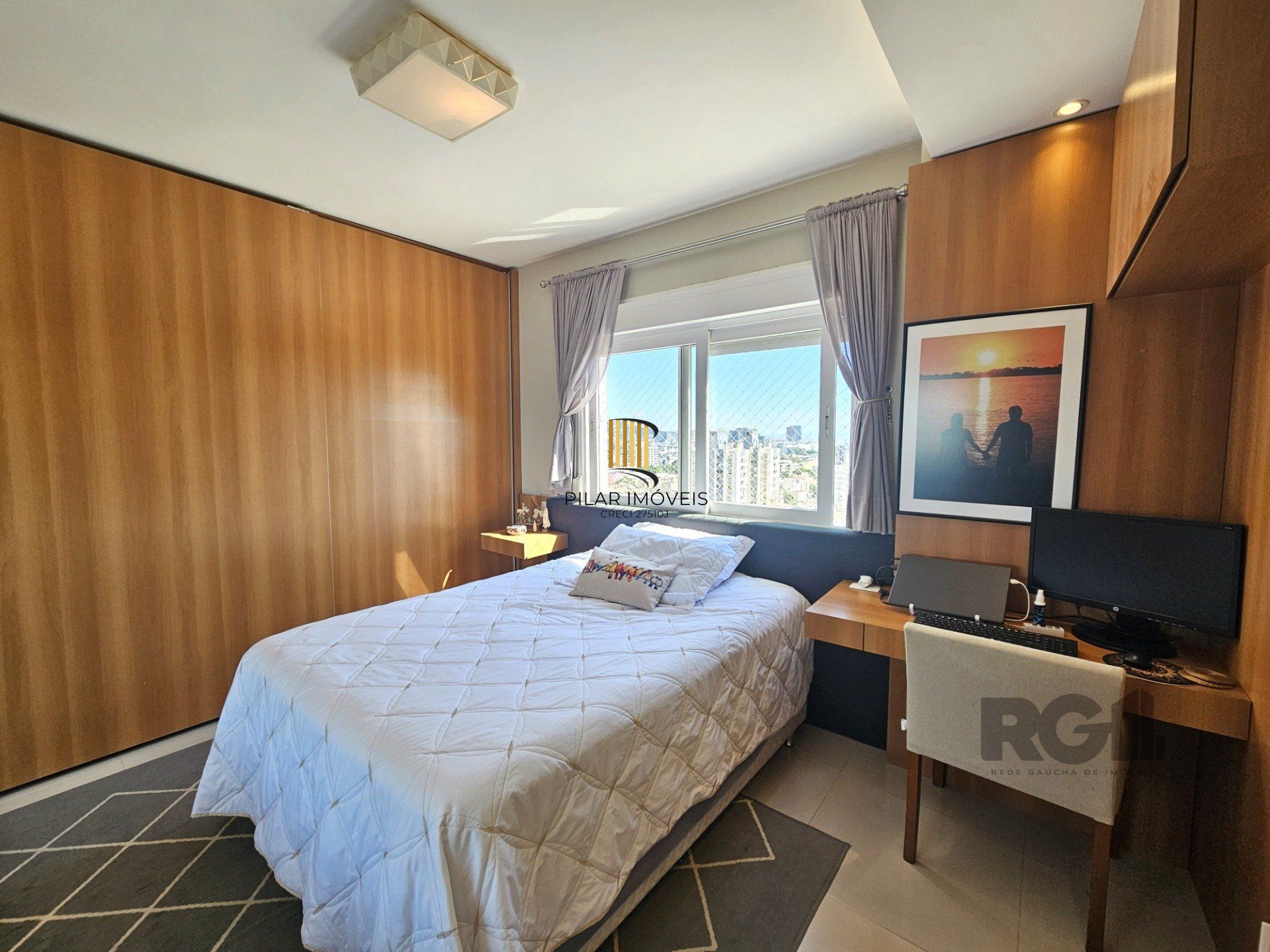 Apartamento 2 dormitórios no bairro Cidade Baixa