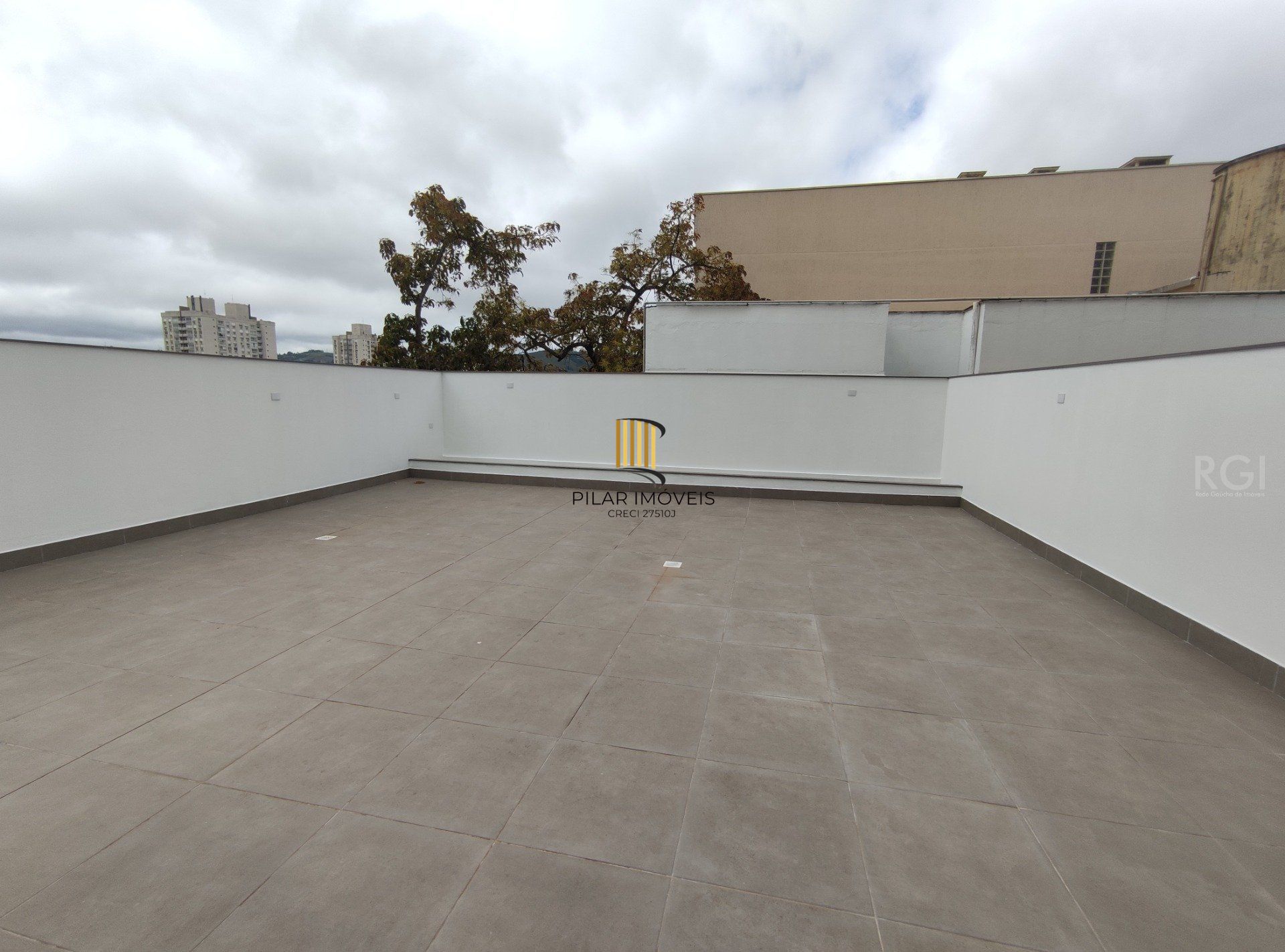 Garden para Venda - 160m², 2 dormitórios, sendo 1 suites, 2 vagas - Petrópolis