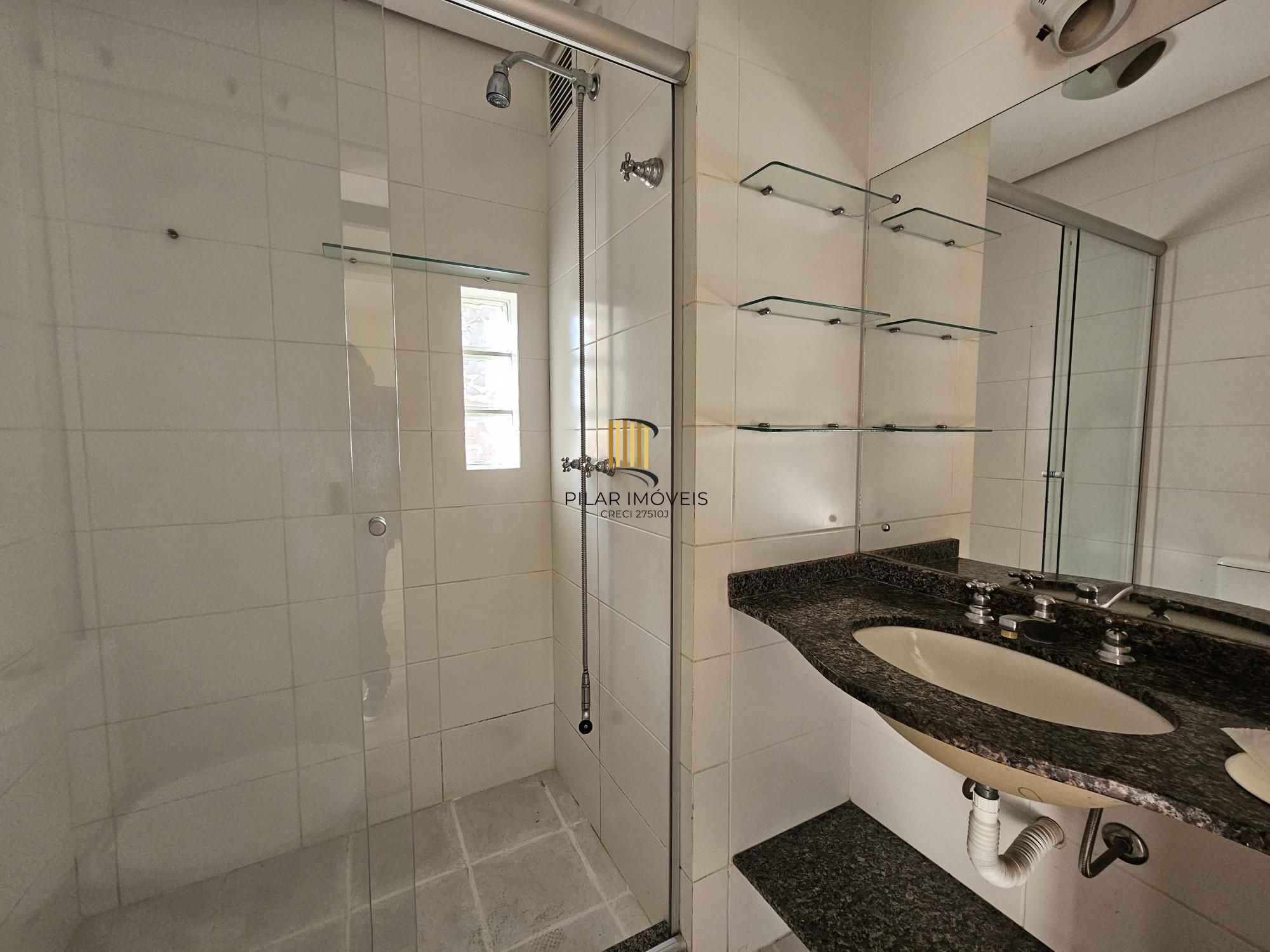 Apartamento 2 dormitórios no bairro Cidade Baixa