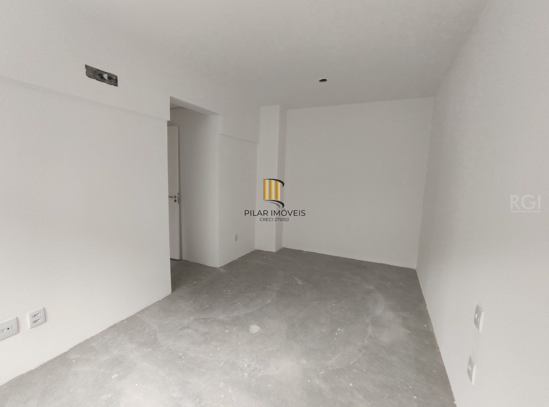 Garden para Venda - 160m², 2 dormitórios, sendo 1 suites, 2 vagas - Petrópolis
