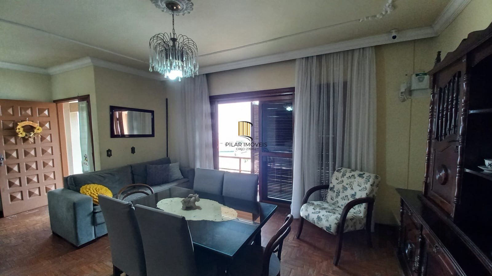 Casa 3 dormitórios no bairro Bom Jesus