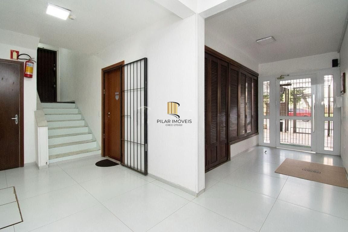 Apartamento semi mobiliado com 1 dormitório com vaga perto da PUC