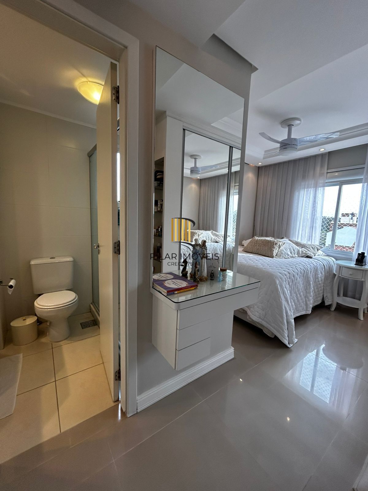 Apartamento 2 dormitórios no bairro Jardim do Salso