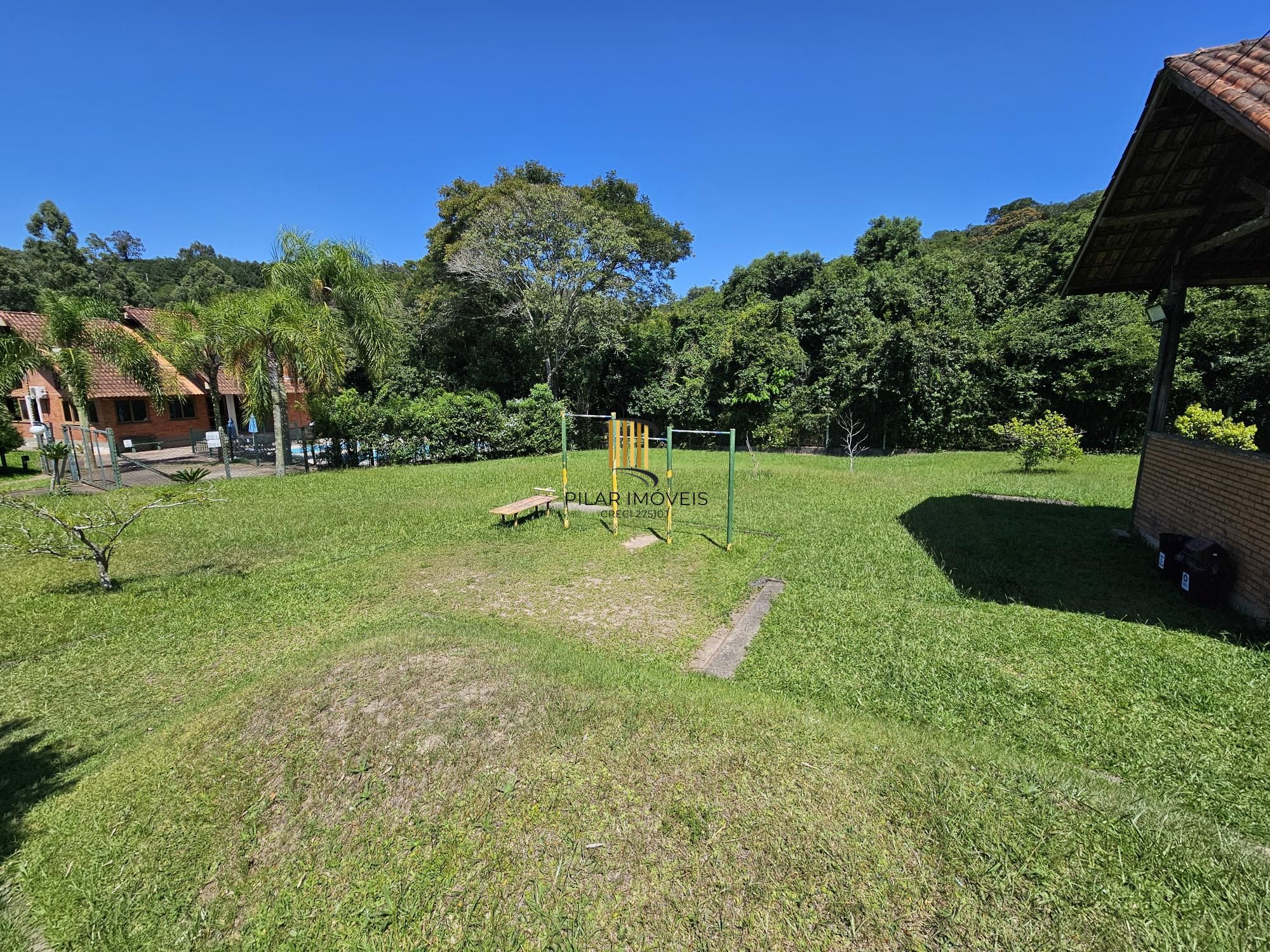 CASA EM CONDOMÍNIO NA AVENIDA PROTÁSIO ALVES
