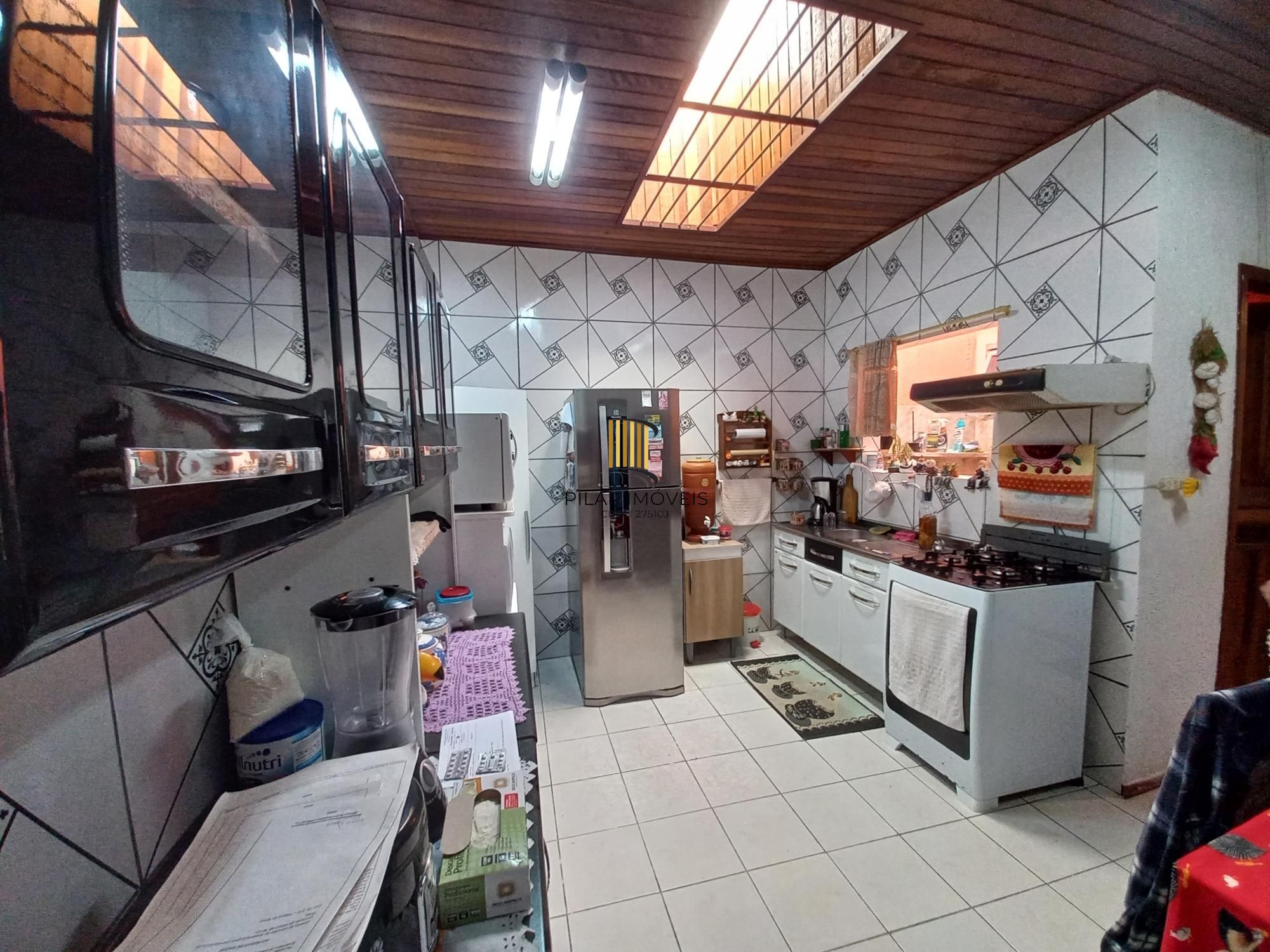 Casa 2 dormitórios no bairro Restinga