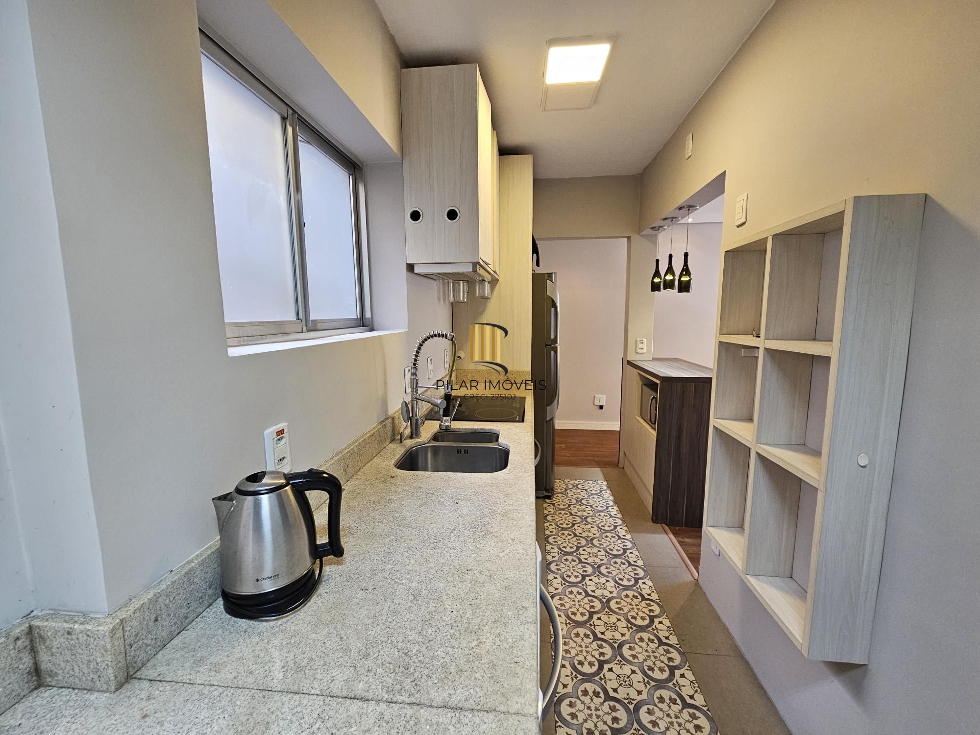 Apartamento 01 dormitório  na Cidade Baixa em Porto Alegre