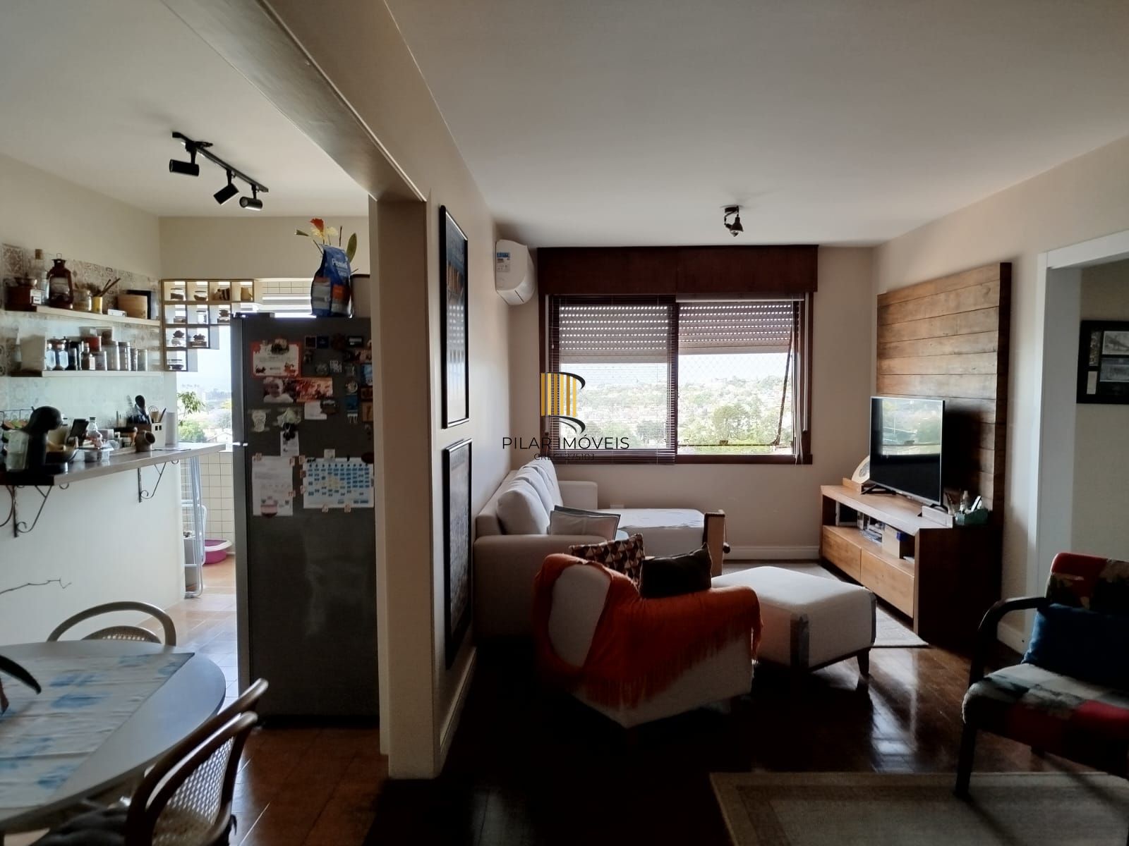 Apartamento 2 dormitórios no bairro Três Figueiras