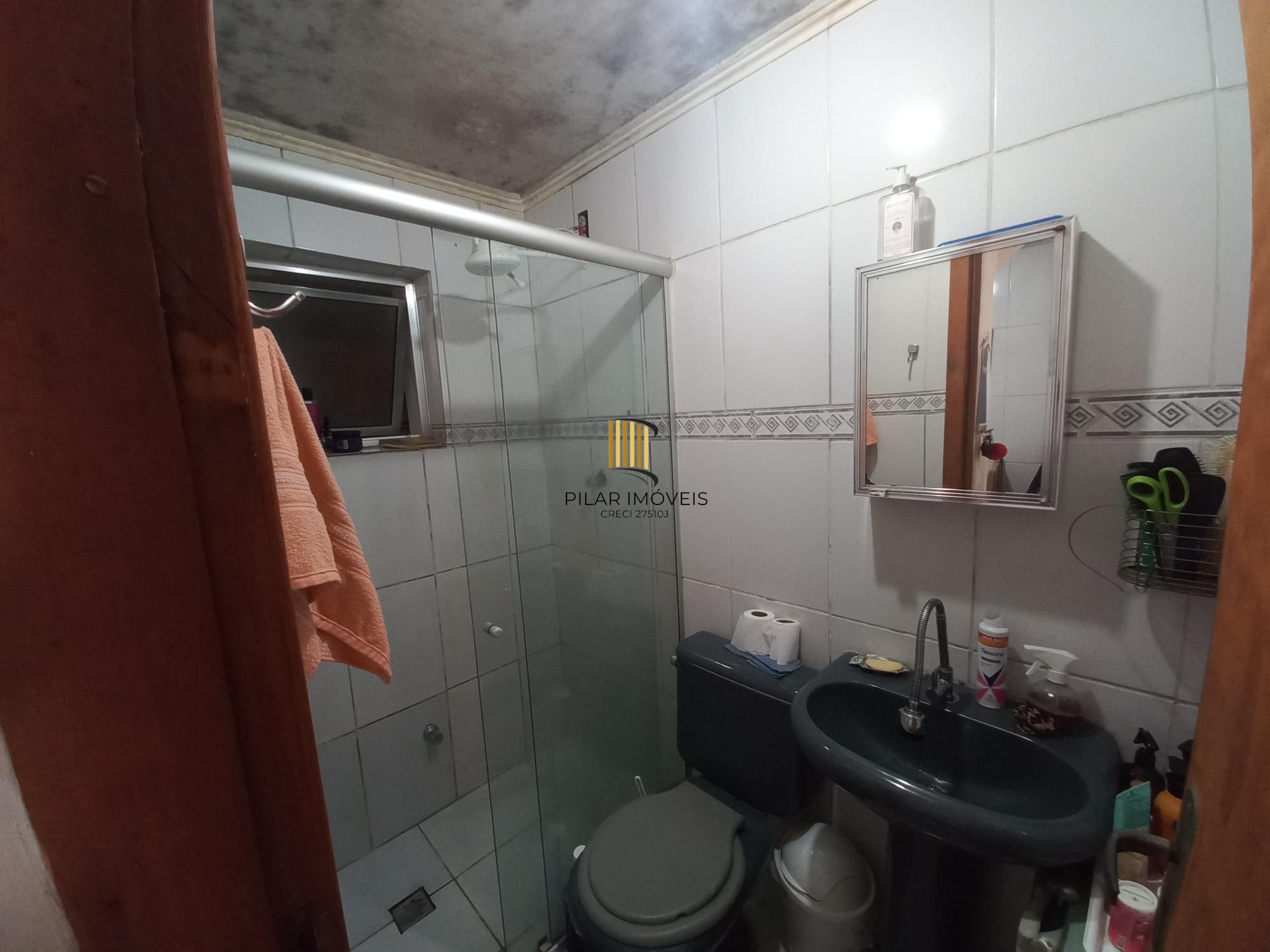 Casa de Condomínio 2 dormitórios no bairro Hípica