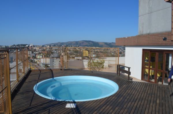 Apartamento para Venda - 71.75m², 2 dormitórios, 1 vaga - Petrópolis