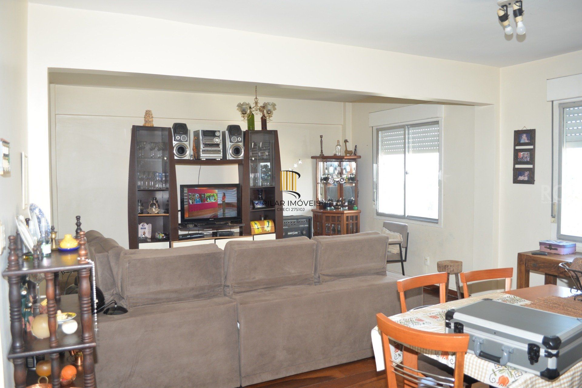 Apartamento para Venda - 120.46m², 3 dormitórios, sendo 1 suites, 1 vaga - Cristal