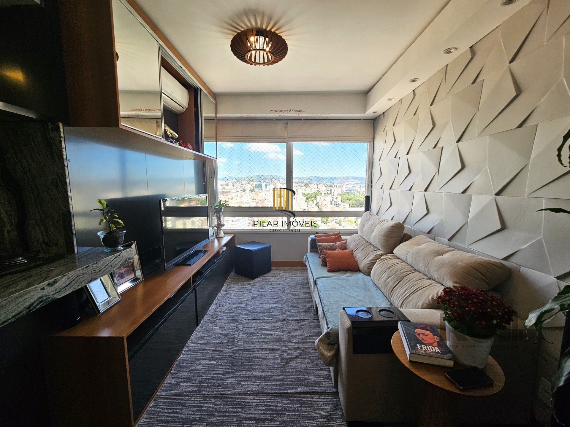 Apartamento 2 dormitórios no bairro Cidade Baixa