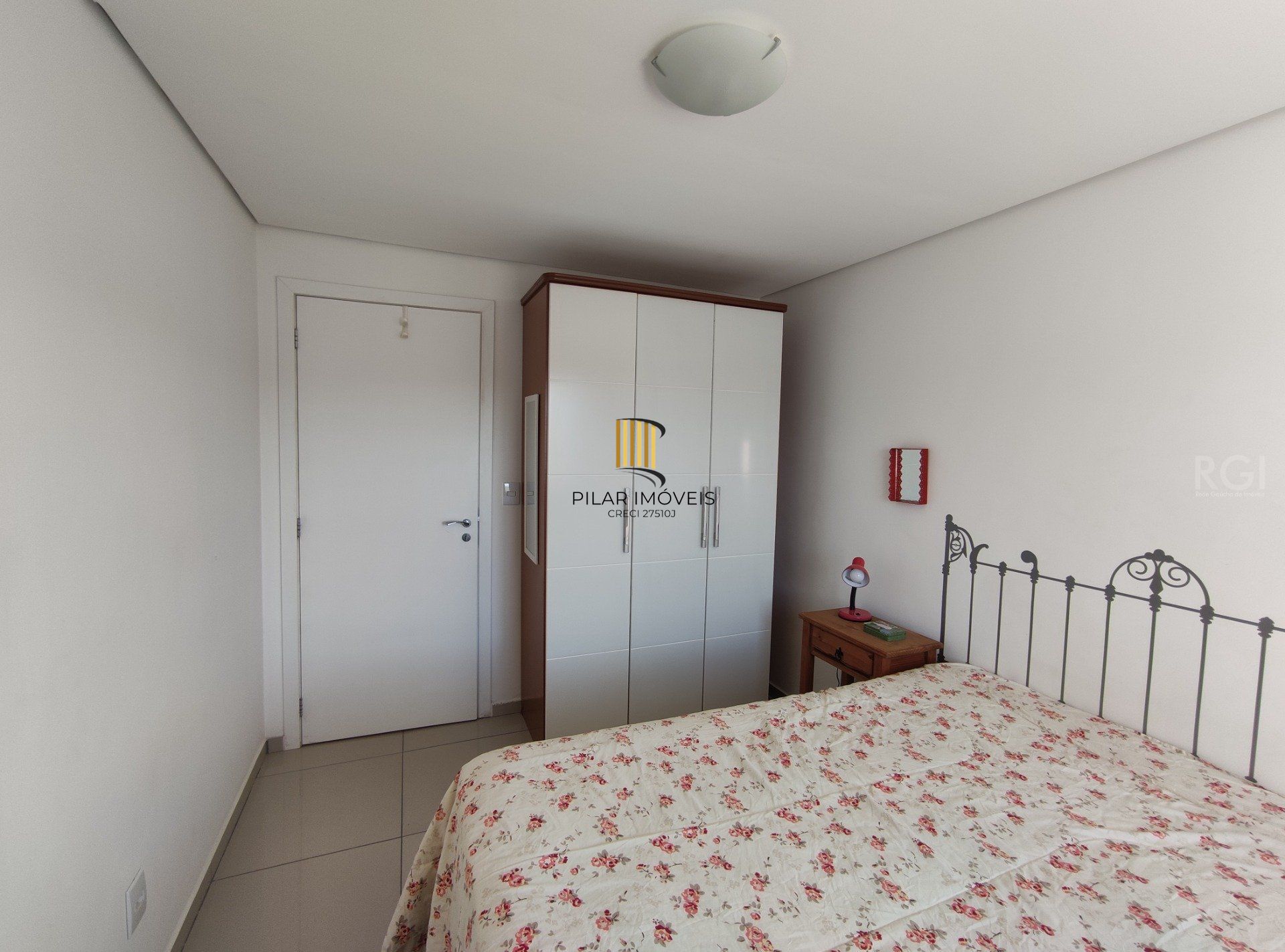 Apartamento para Venda - 40m², 1 dormitório, 1 vaga - Partenon