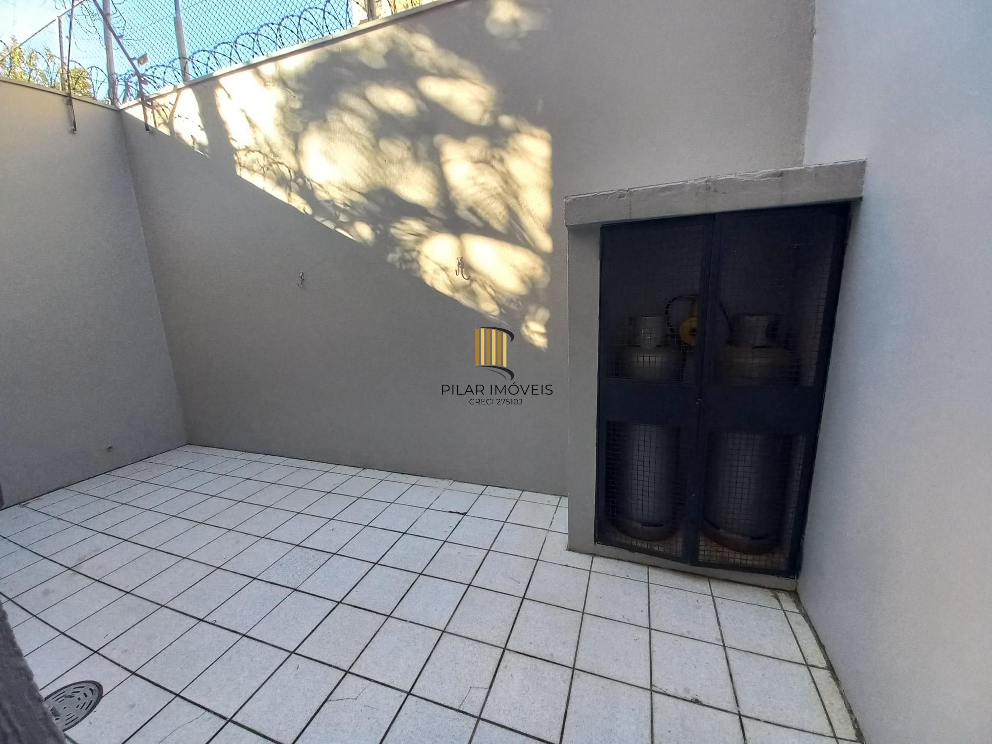 Sobrado 3 Dorm. semi mobiliado