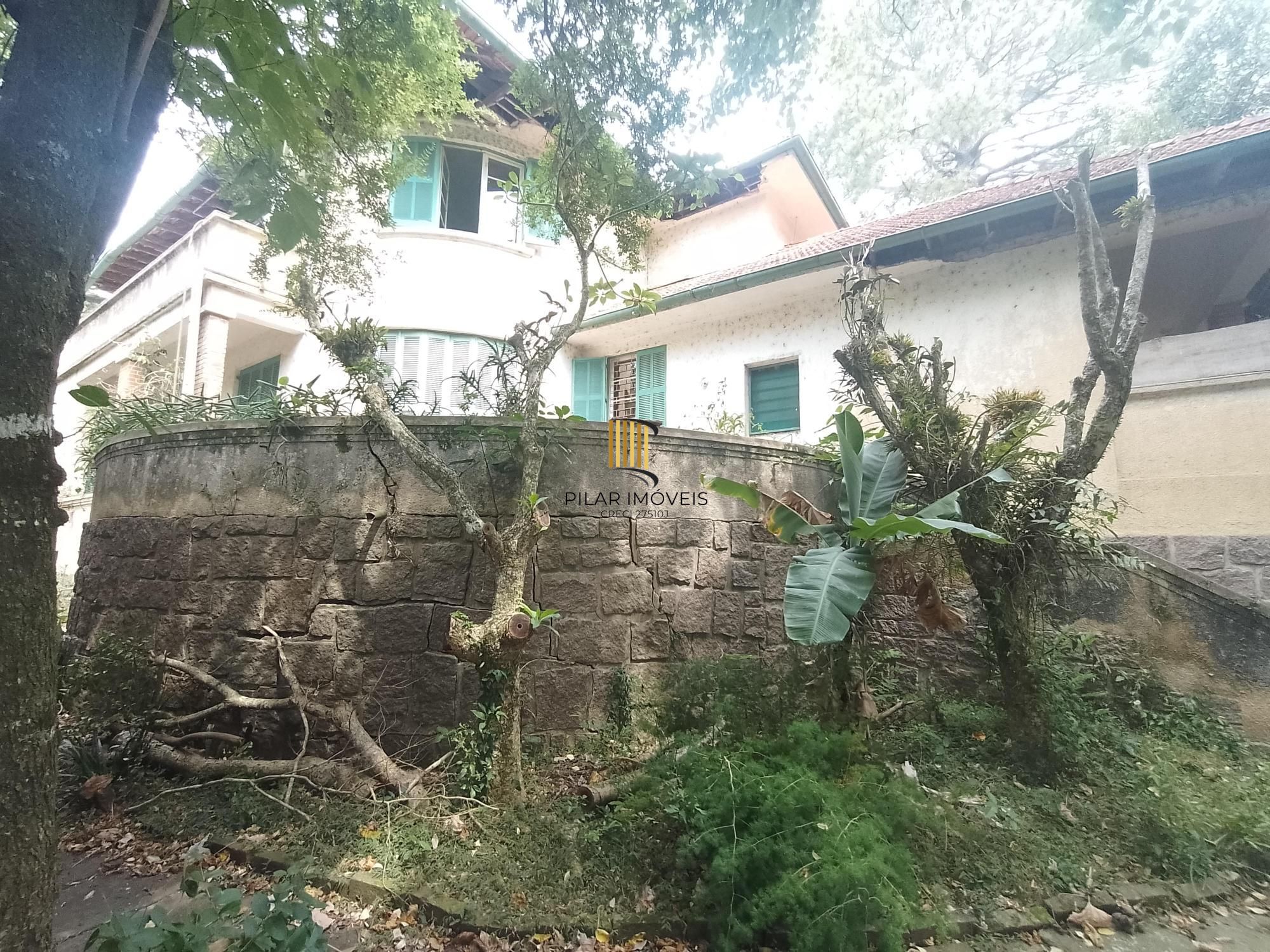 Terreno com área de 3.600m2 com 43m de margem no Rio Guaíba