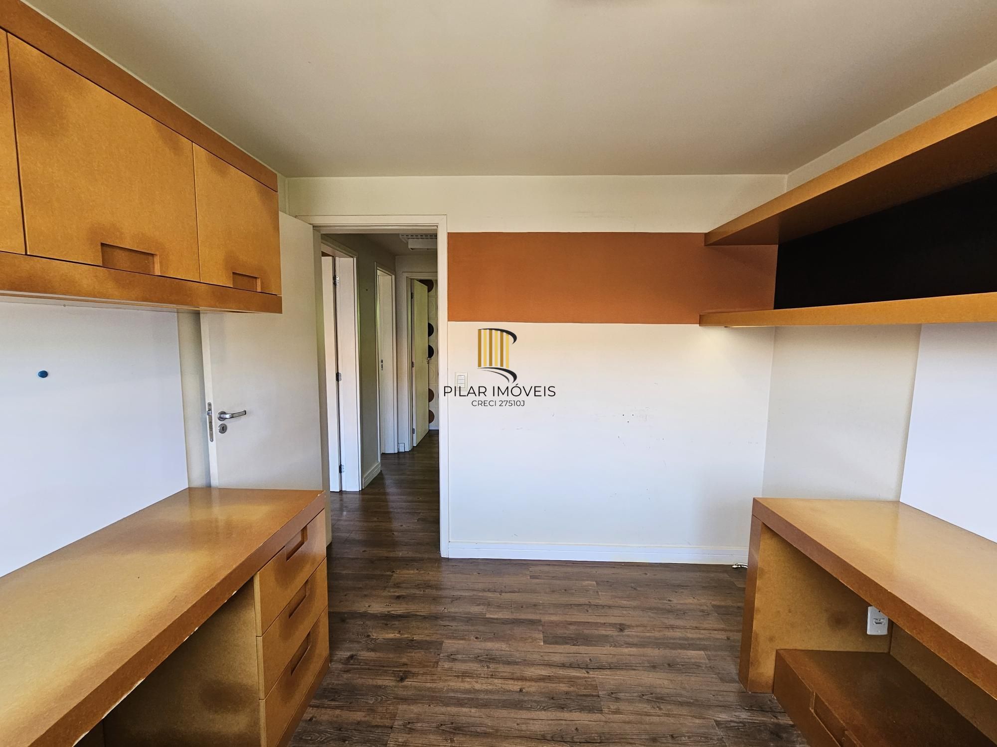 CASA EM CONDOMÍNIO NA AVENIDA PROTÁSIO ALVES