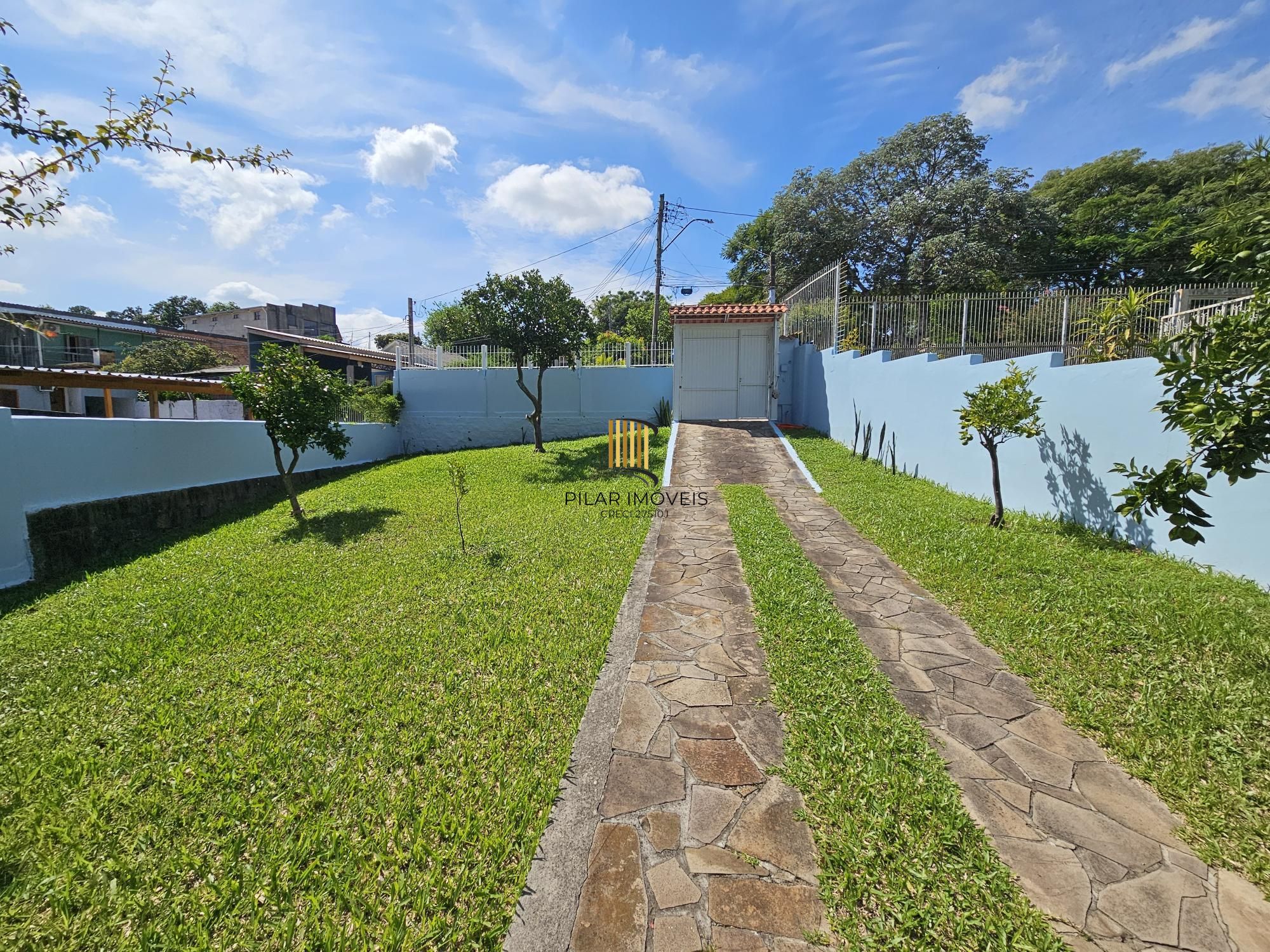 TERRENO COM MAIS DE 790M2 | CASA IMPECÁVEL DE 2 DORMITÓRIOS