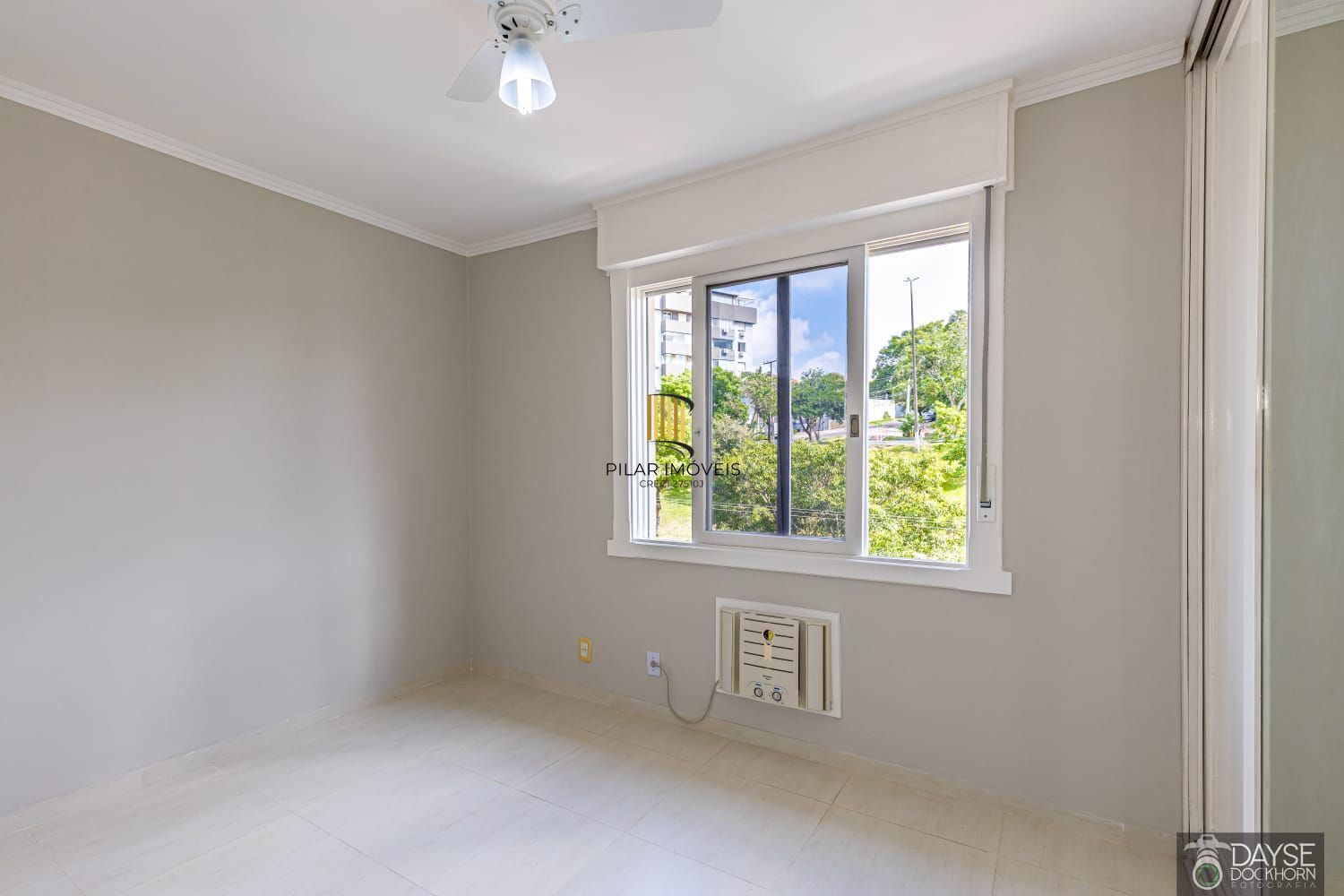 Apartamento 2 dormitórios com 2 vagas próximo da PUC