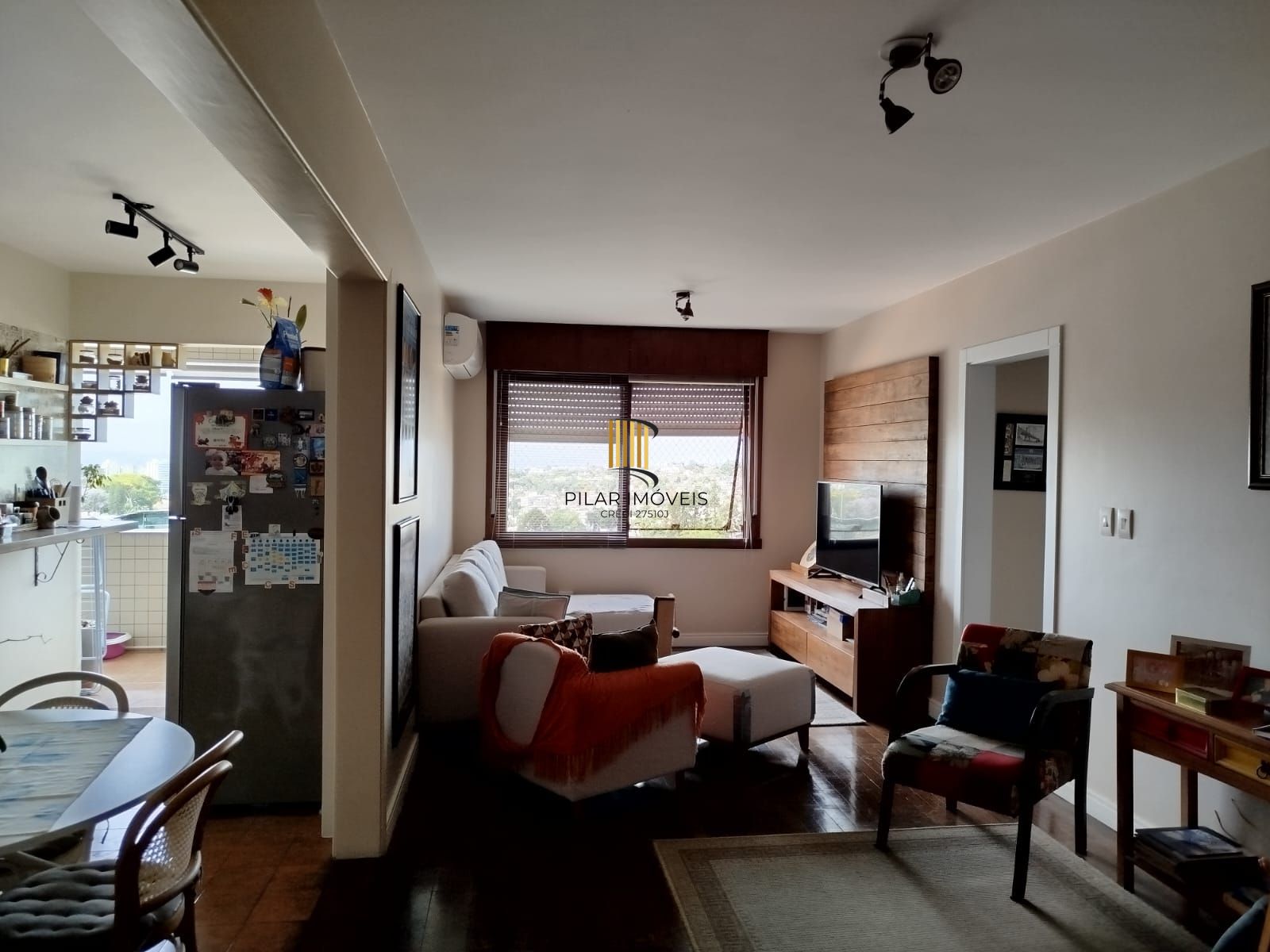 Apartamento 2 dormitórios no bairro Três Figueiras