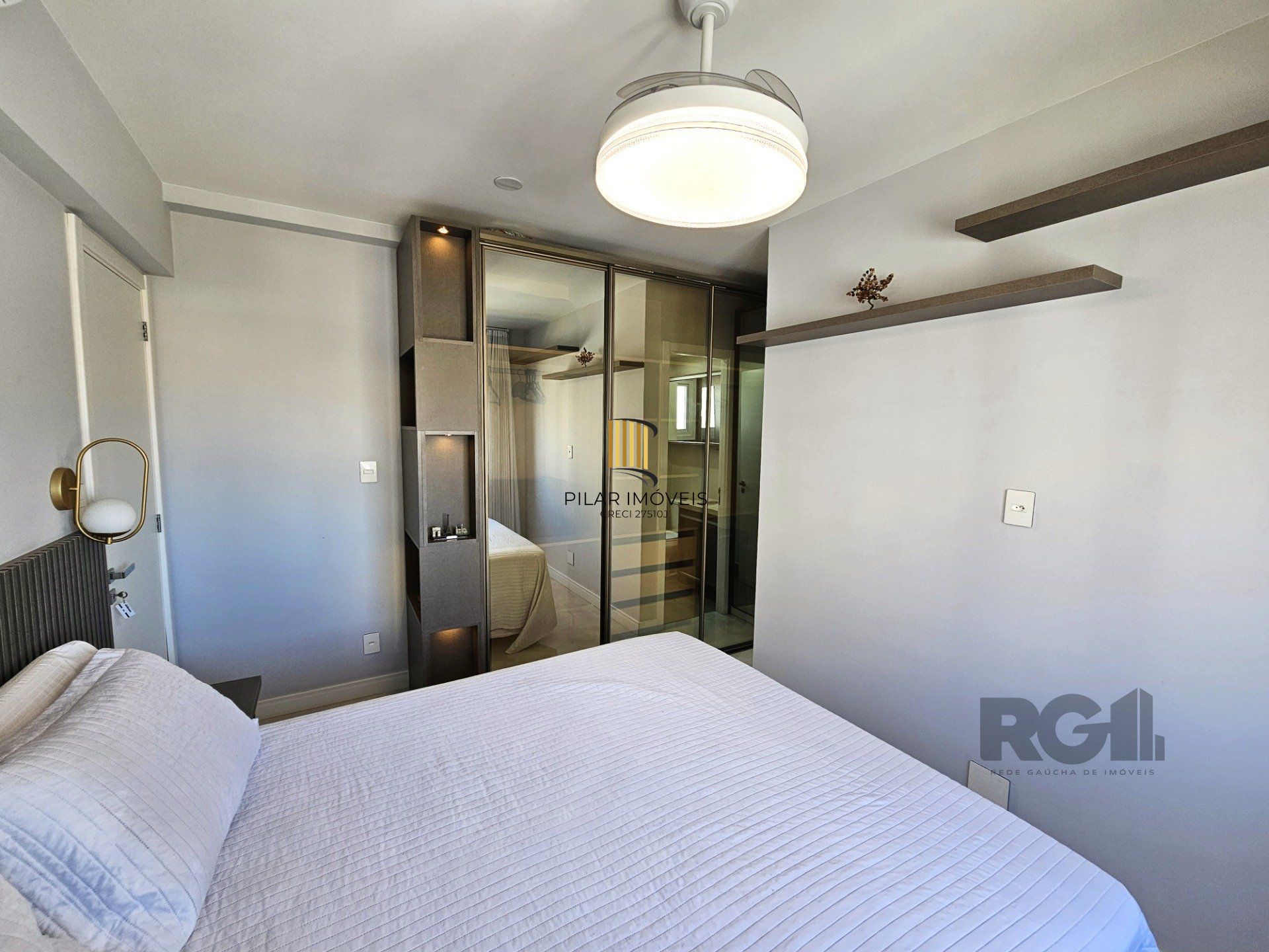 Apartamento para Venda - 67.43m², 2 dormitórios, sendo 1 suites, 2 vagas - Jardim Lindóia