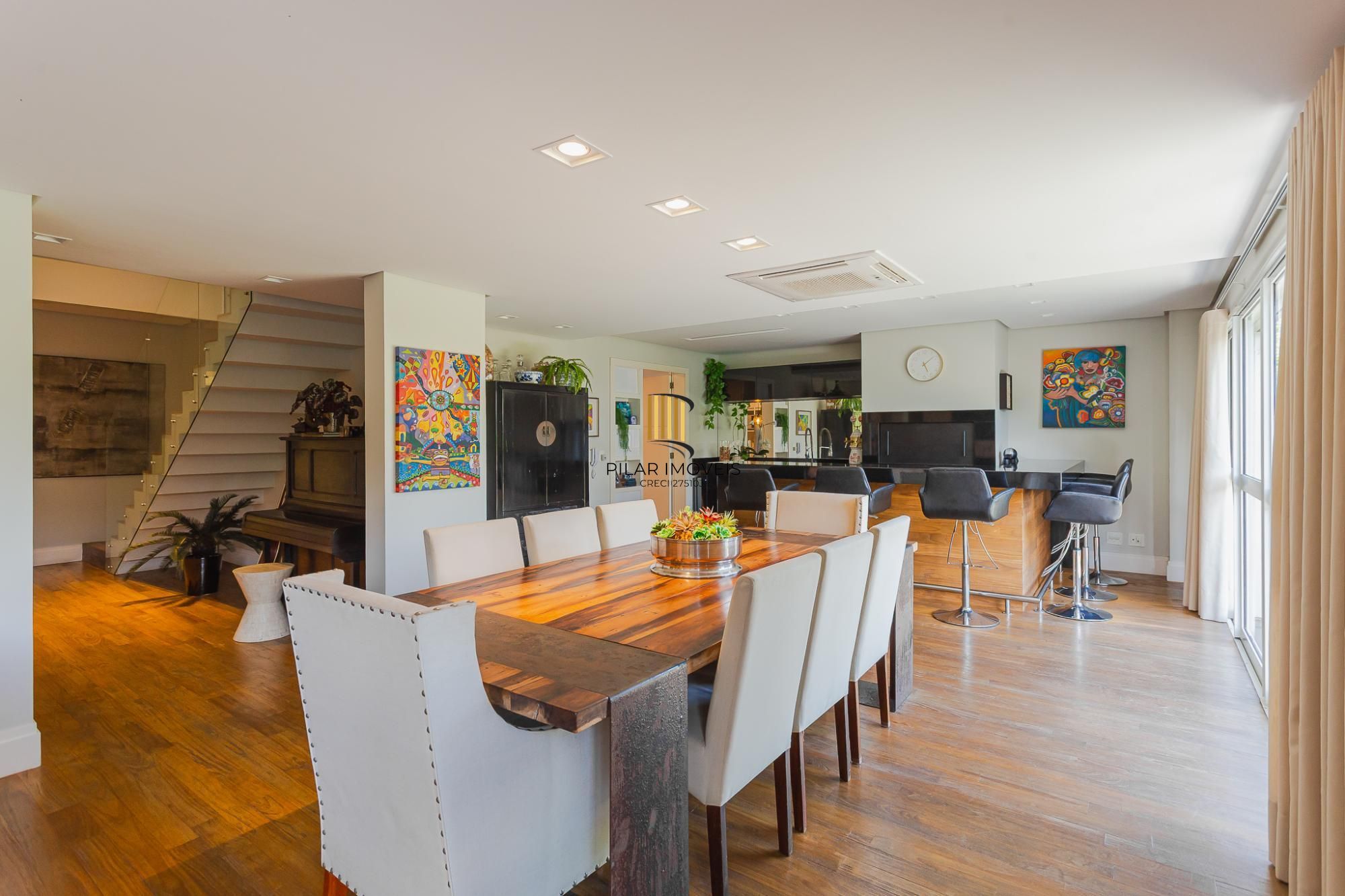 CONDOMINIO ATMOSFERA - CASA MOBILIADA DE 4 SUÍTES COM 4 VAGAS