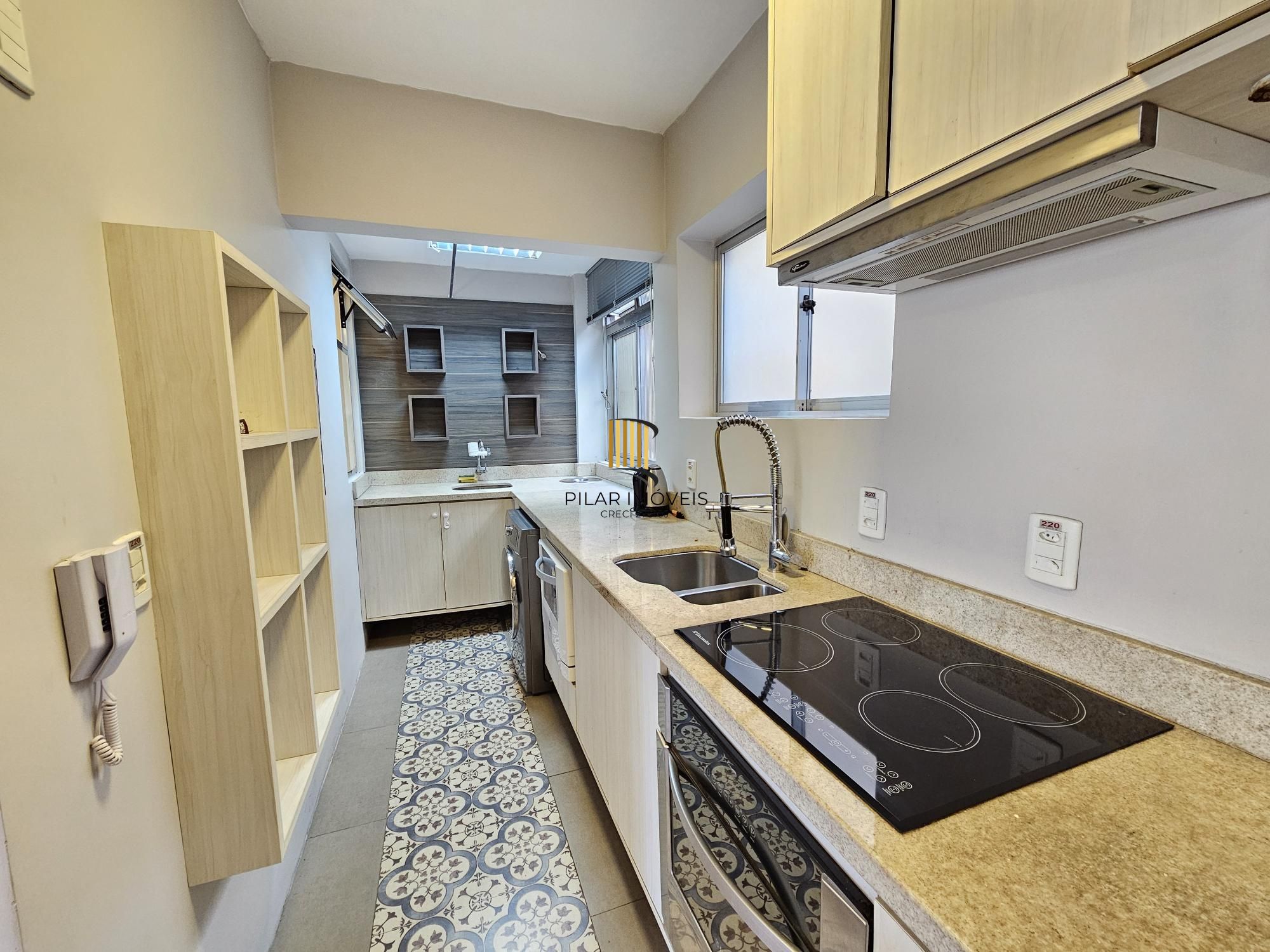 Apartamento 01 dormitório  na Cidade Baixa em Porto Alegre
