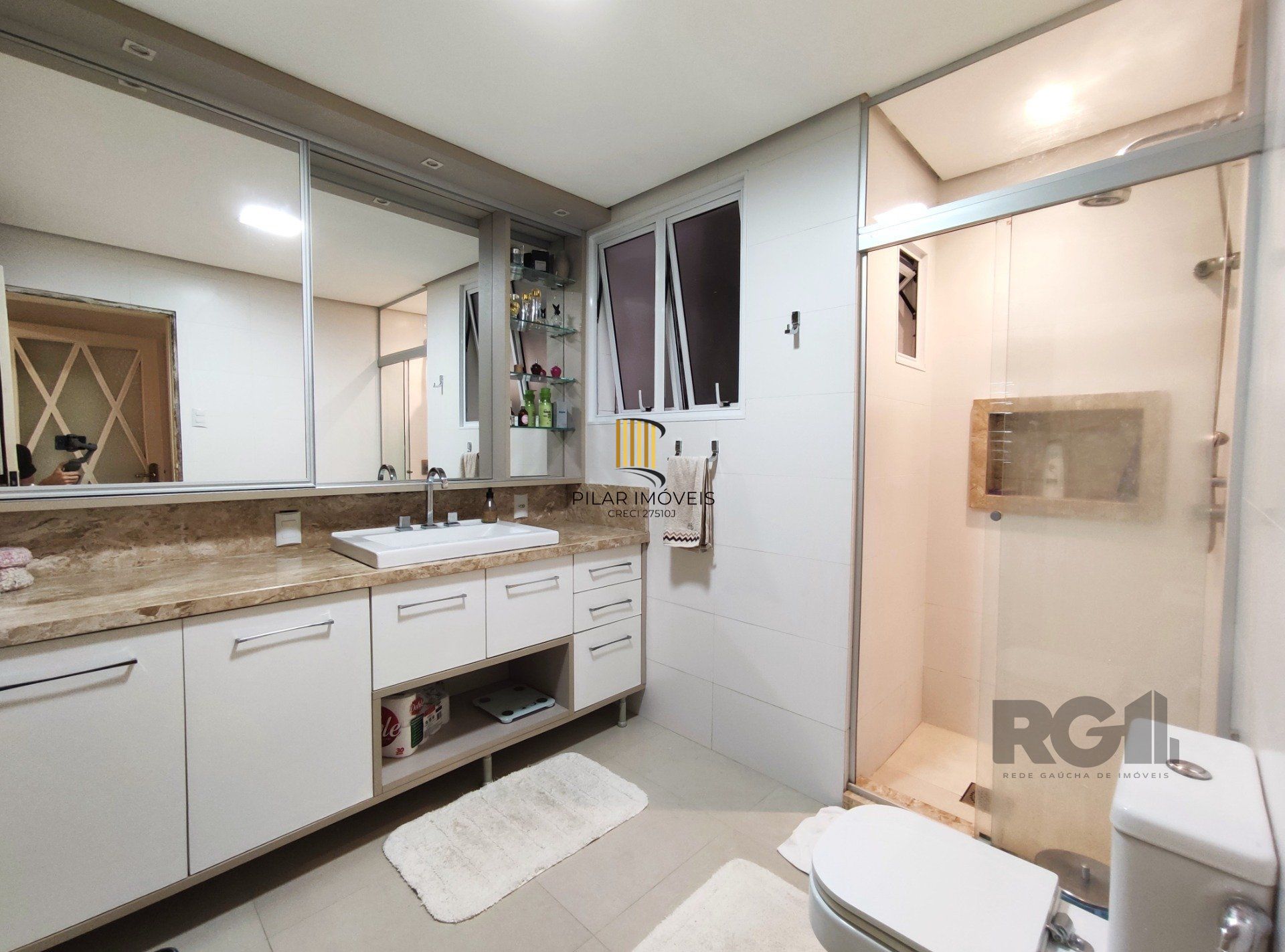 Apartamento 3 dormitórios com churrasqueira no Bom Fim
