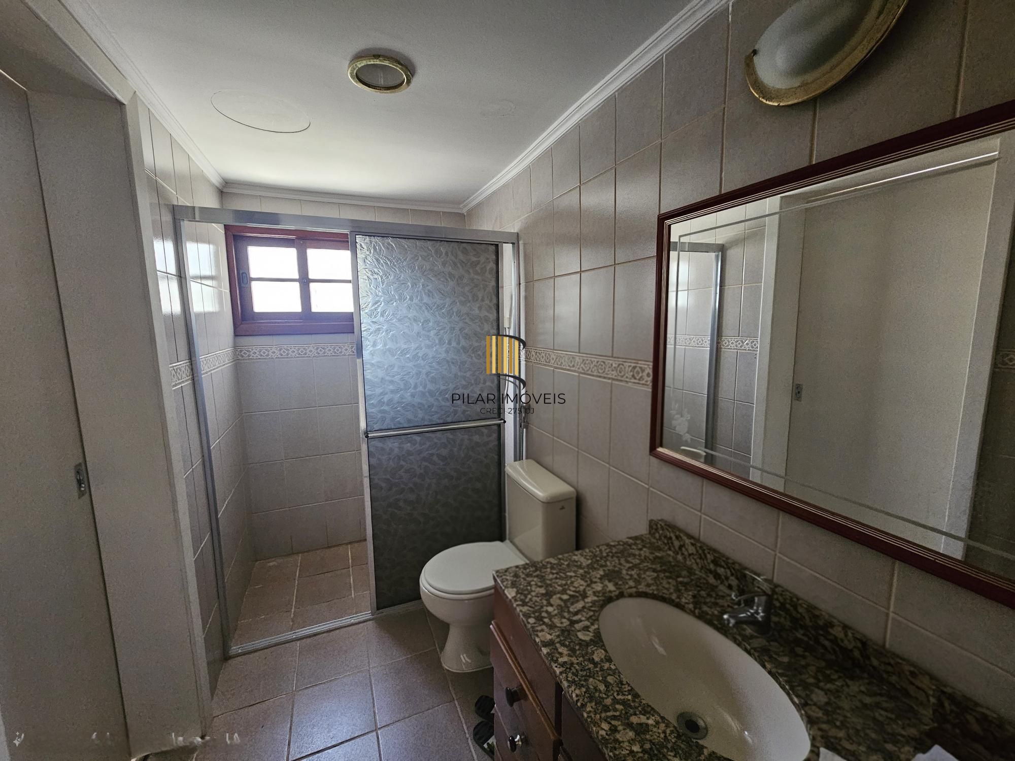 LINDO SOBRADO NO MELHOR PONTO DO BAIRRO TRISTEZA