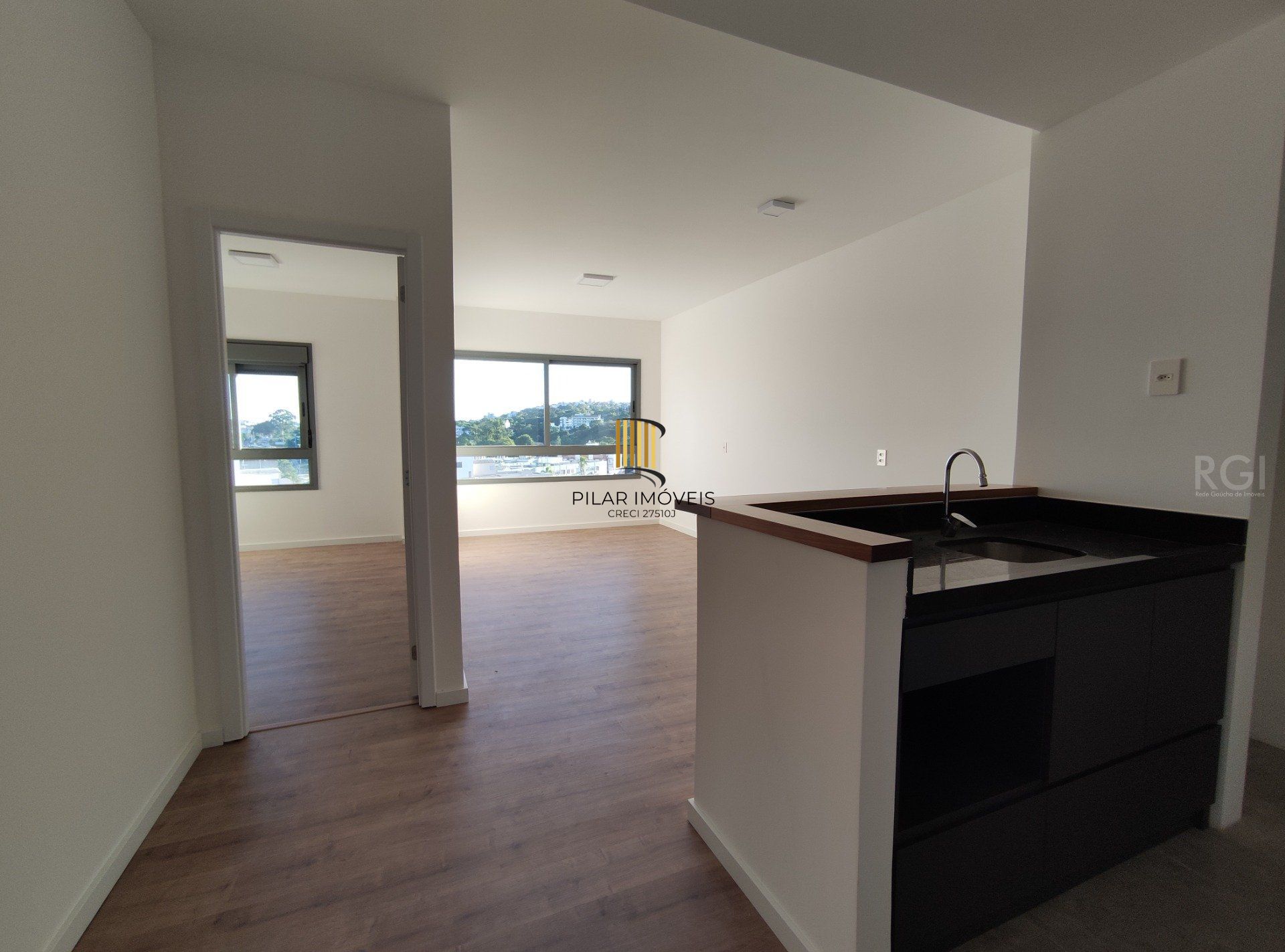Apartamento para Venda - 44.98m², 1 dormitório, sendo 1 suites, 1 vaga - Teresópolis - Pilar Imóveis