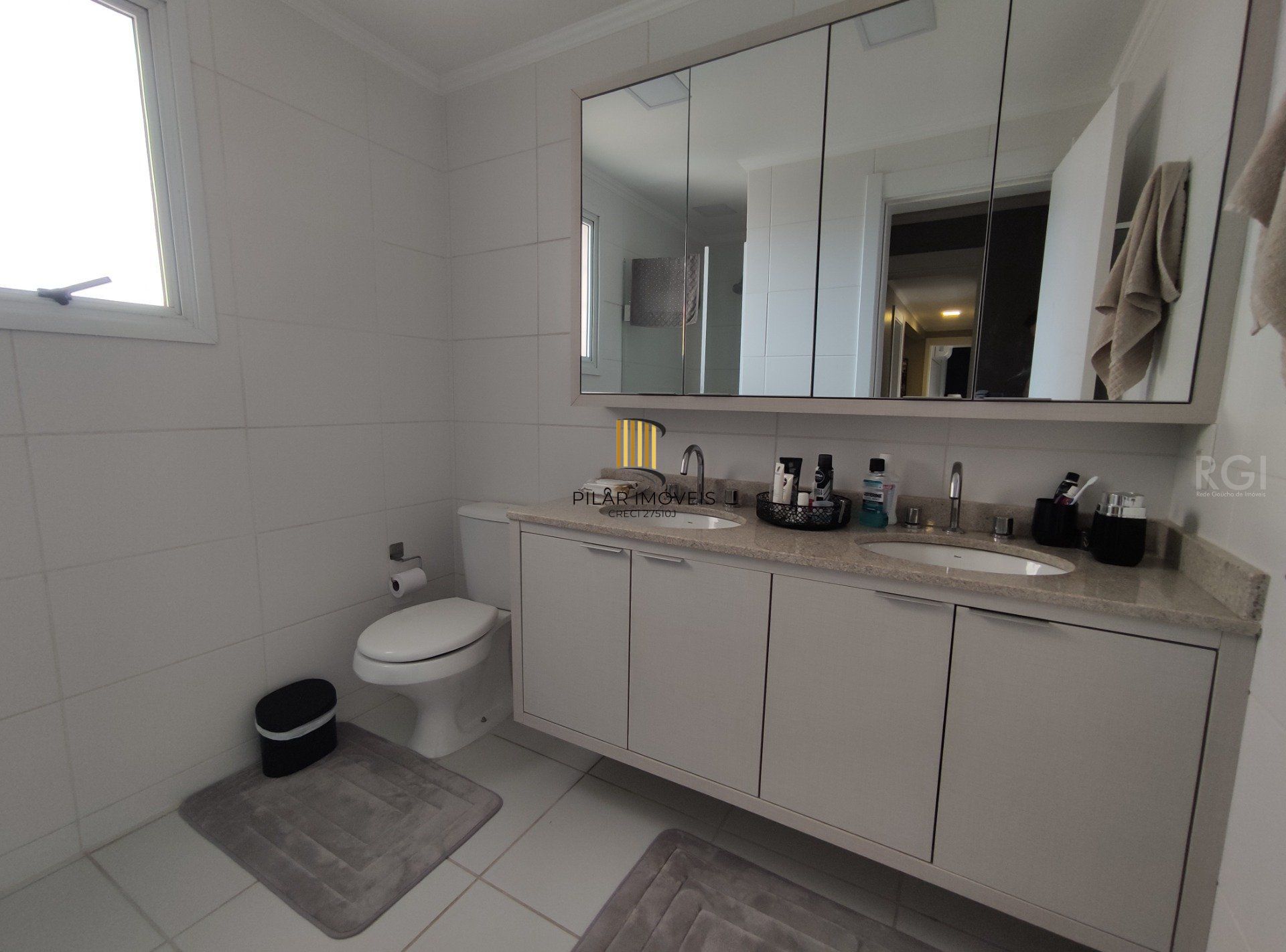 Apartamento para Venda - 162.53m², 3 dormitórios, sendo 3 suites, 2 vagas - Jardim Do Salso