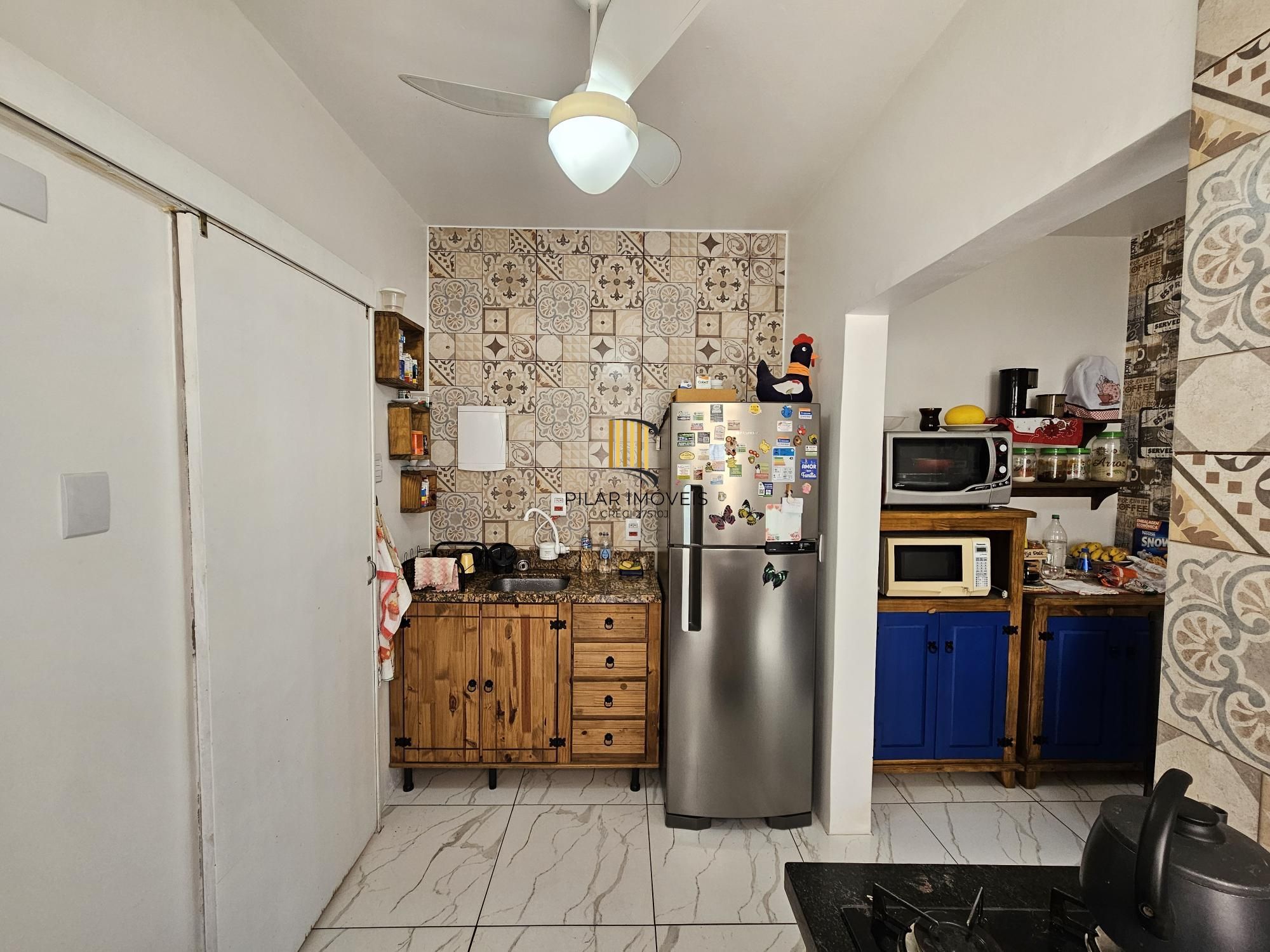 Apartamento 2 dormitórios com elevador no Floresta