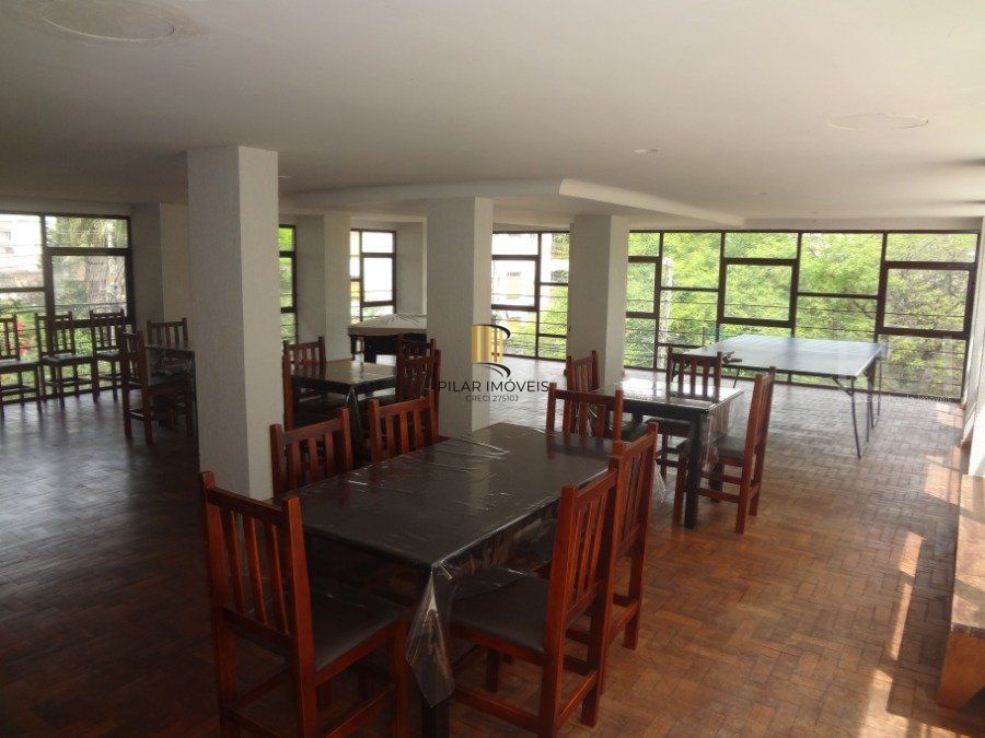 Cobertura para Venda - 263.75m², 3 dormitórios, sendo 1 suites, 2 vagas - Petrópolis