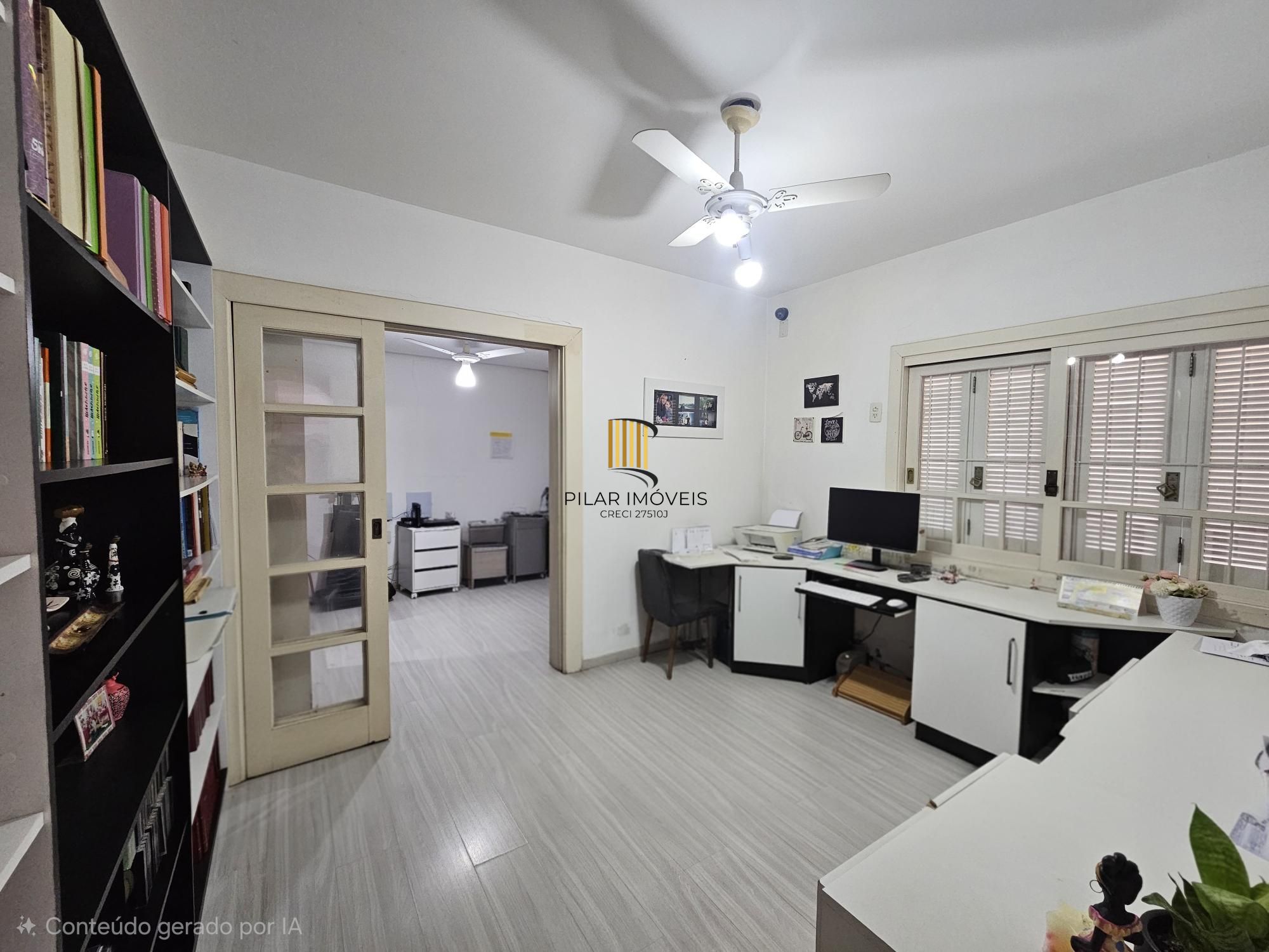 SOBRADO COM 3 SUÍTES + DORMITÓRIOS NO TÉRRREO | PISCINA | E MUITO MAIS