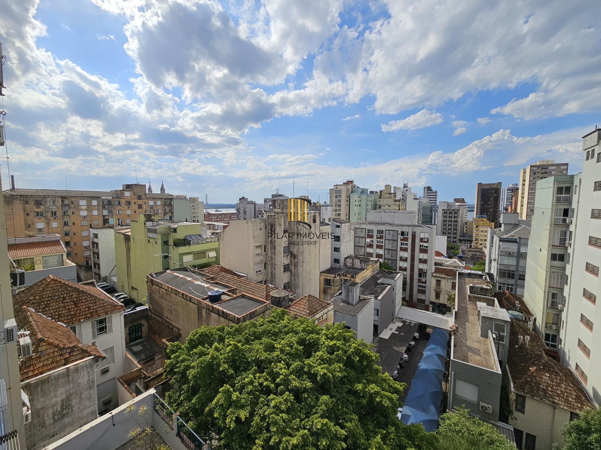 Apartamento 2 Dormitório(s) Bairro Centro Histórico