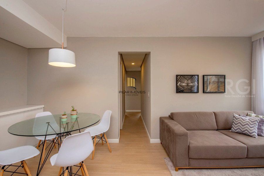 Apartamento para Venda - 65.41m², 3 dormitórios, sendo 1 suites, 1 vaga - Petrópolis