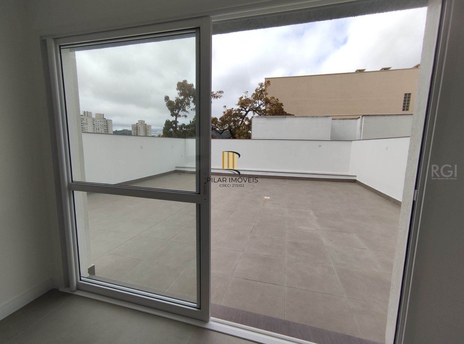 Garden para Venda - 160m², 2 dormitórios, sendo 1 suites, 2 vagas - Petrópolis