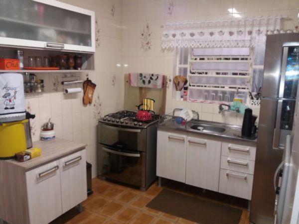 Casa para Venda - 435.6m², 2 dormitórios, 3 vagas - Cristo Redentor
