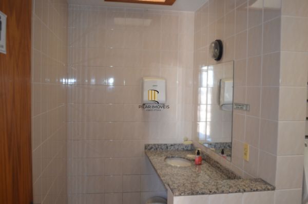 Apartamento para Venda - 71.75m², 2 dormitórios, 1 vaga - Petrópolis